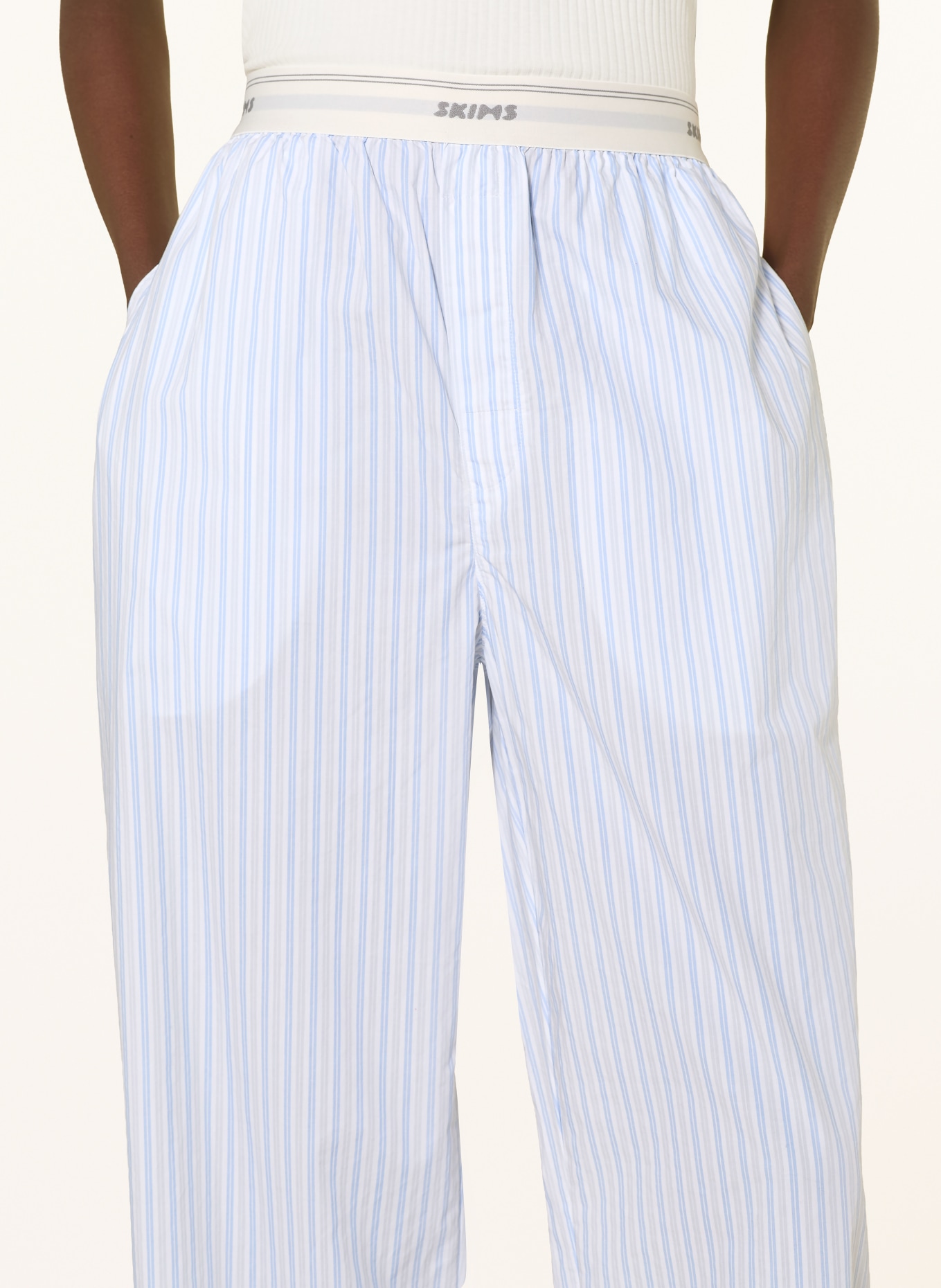SKIMS Spací kalhoty COTTON POPLIN: DOUBLE STRIPE