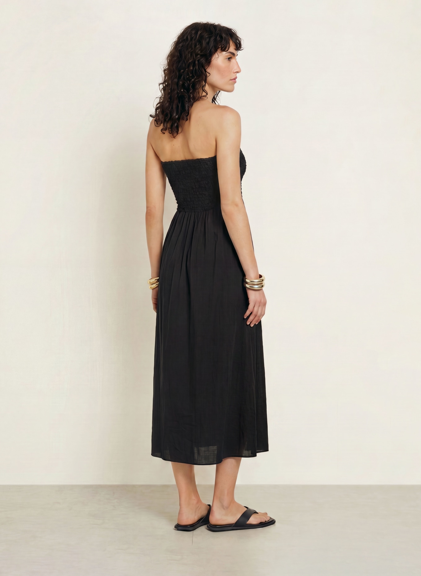 FAITHFULL THE BRAND Off-shoulder jurk ORLA: ZWART