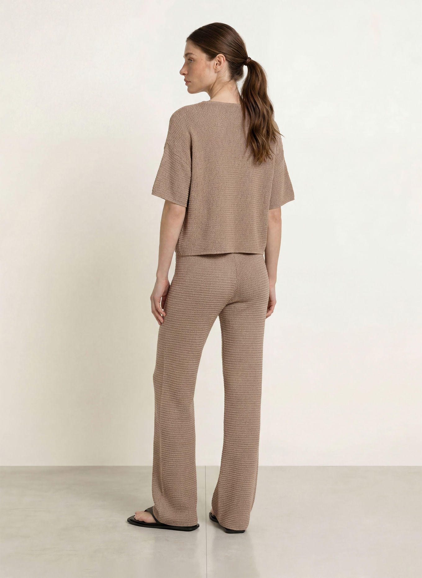 Juvia Gebreid shirt VINETA: KAKI