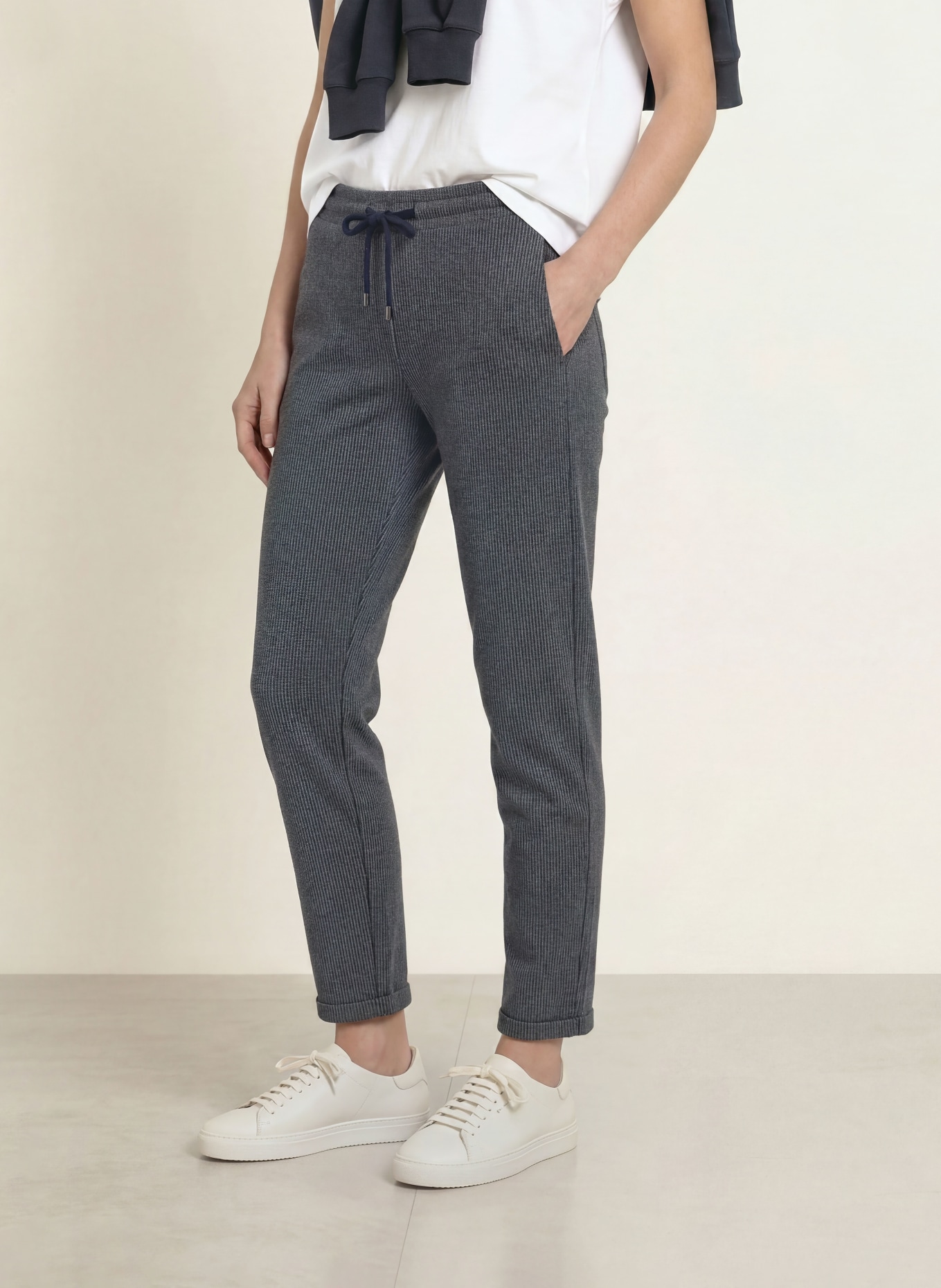 Juvia 7/8-Hose MARGIE im Jogging-Stil: DUNKELBLAU / CREME