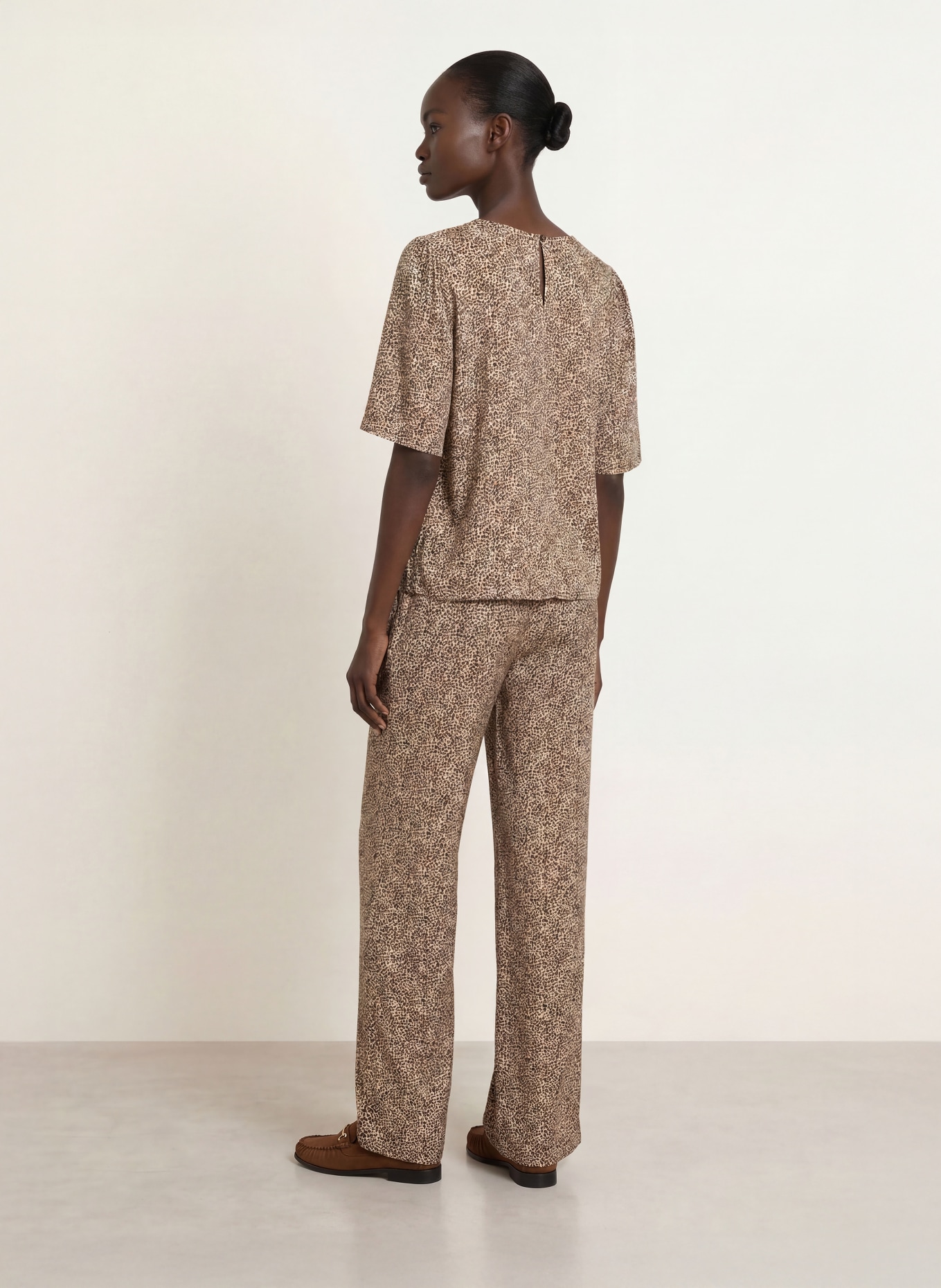 Juvia Blouseshirt RUFINA: LICHTBRUIN / MARRON FONCÉ / BEIGE