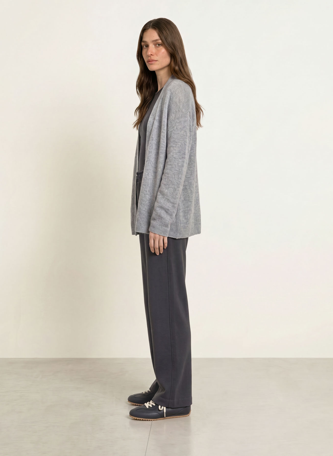 Juvia SAVIYA Cashmere Knit Wrap: GRAY