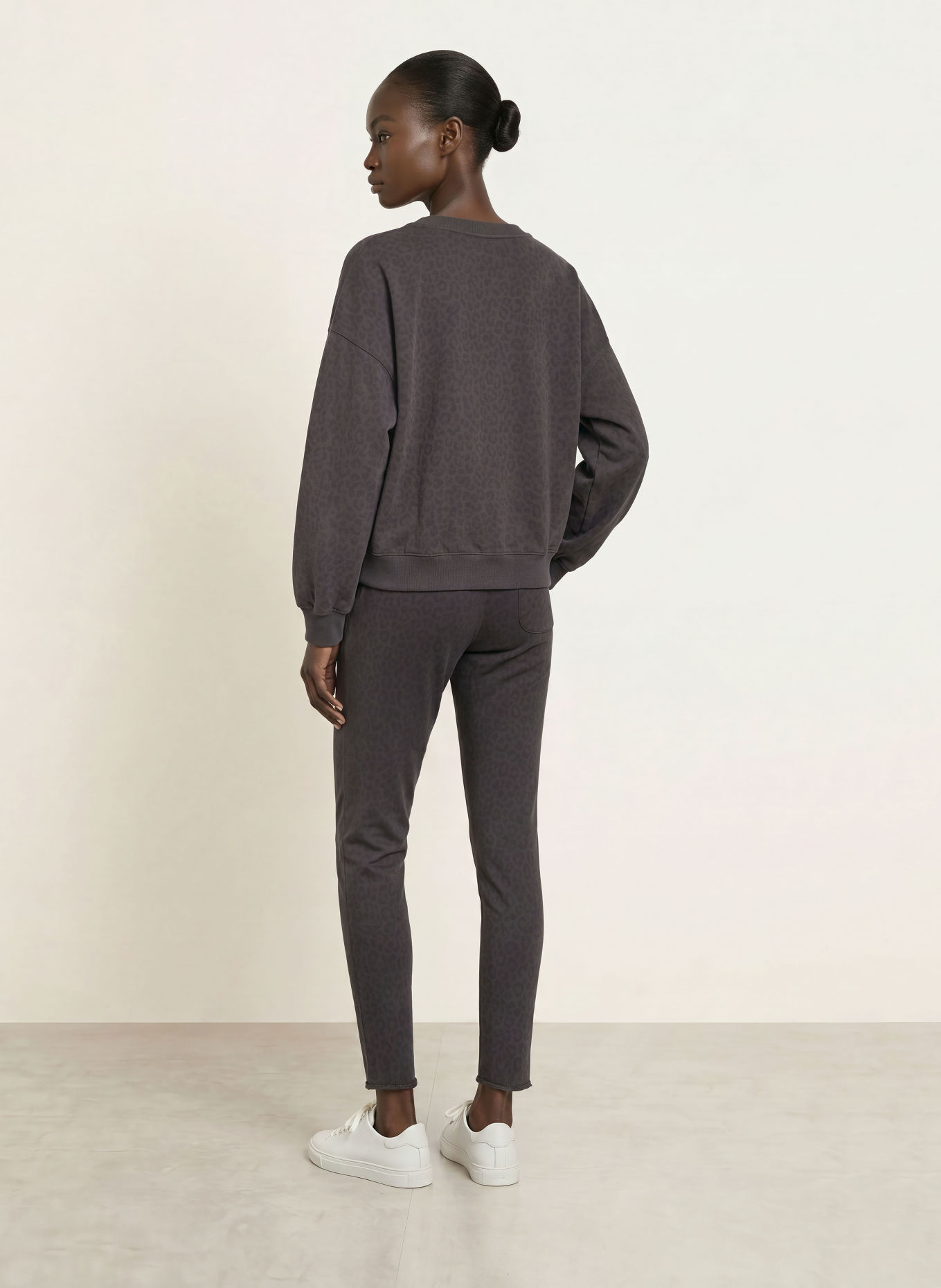 Juvia Sweatpants SMILLA: GRAU / DUNKELGRAU