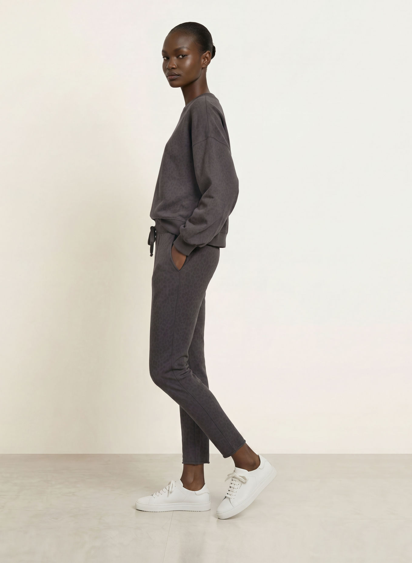 Juvia Sweatpants SMILLA: GRAU / DUNKELGRAU