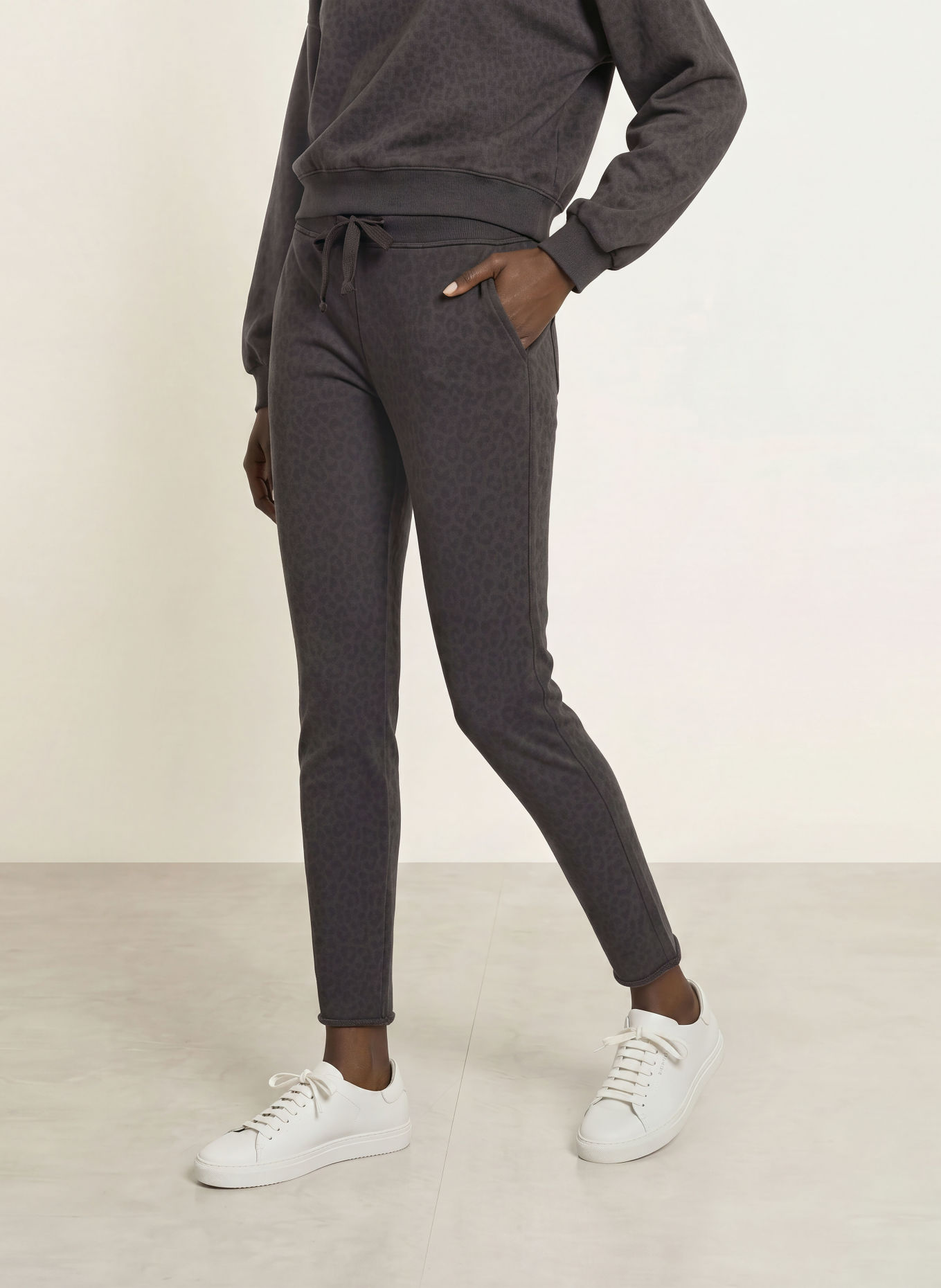 Juvia Sweatpants SMILLA: GRAU / DUNKELGRAU