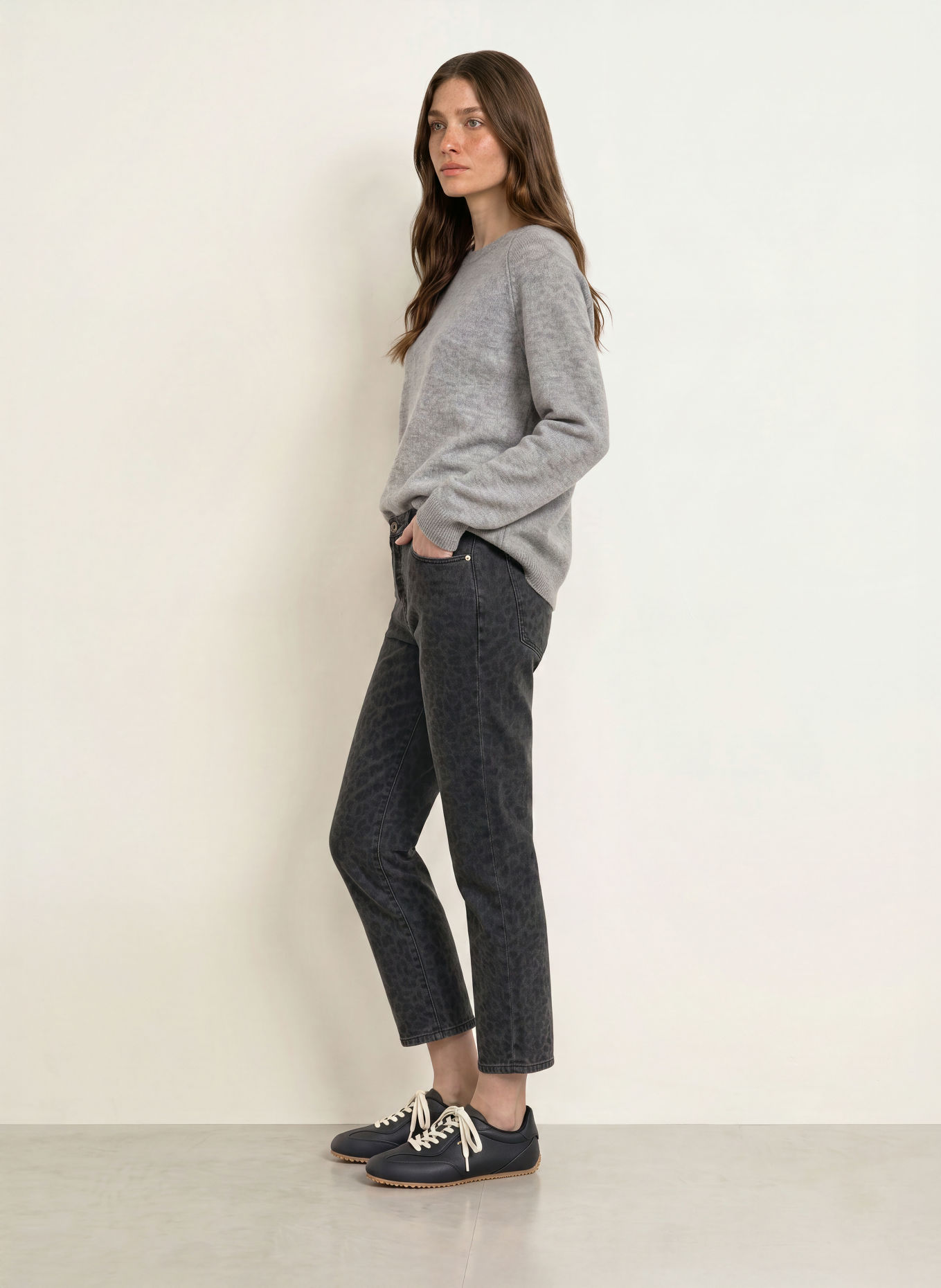 Juvia Cashmere-Pullover SAMIA: GRAU