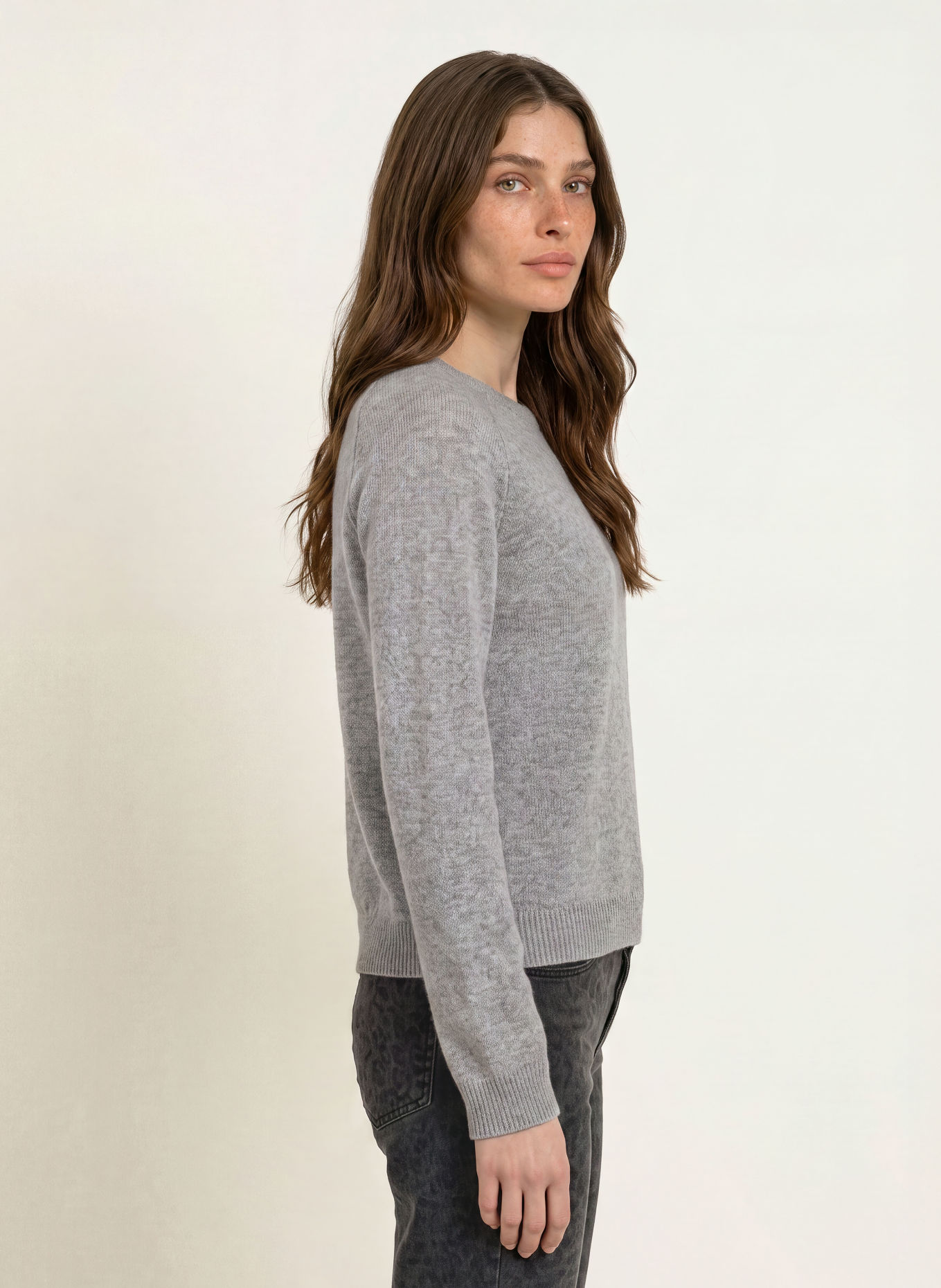 Juvia Cashmere-Pullover SAMIA: GRAU