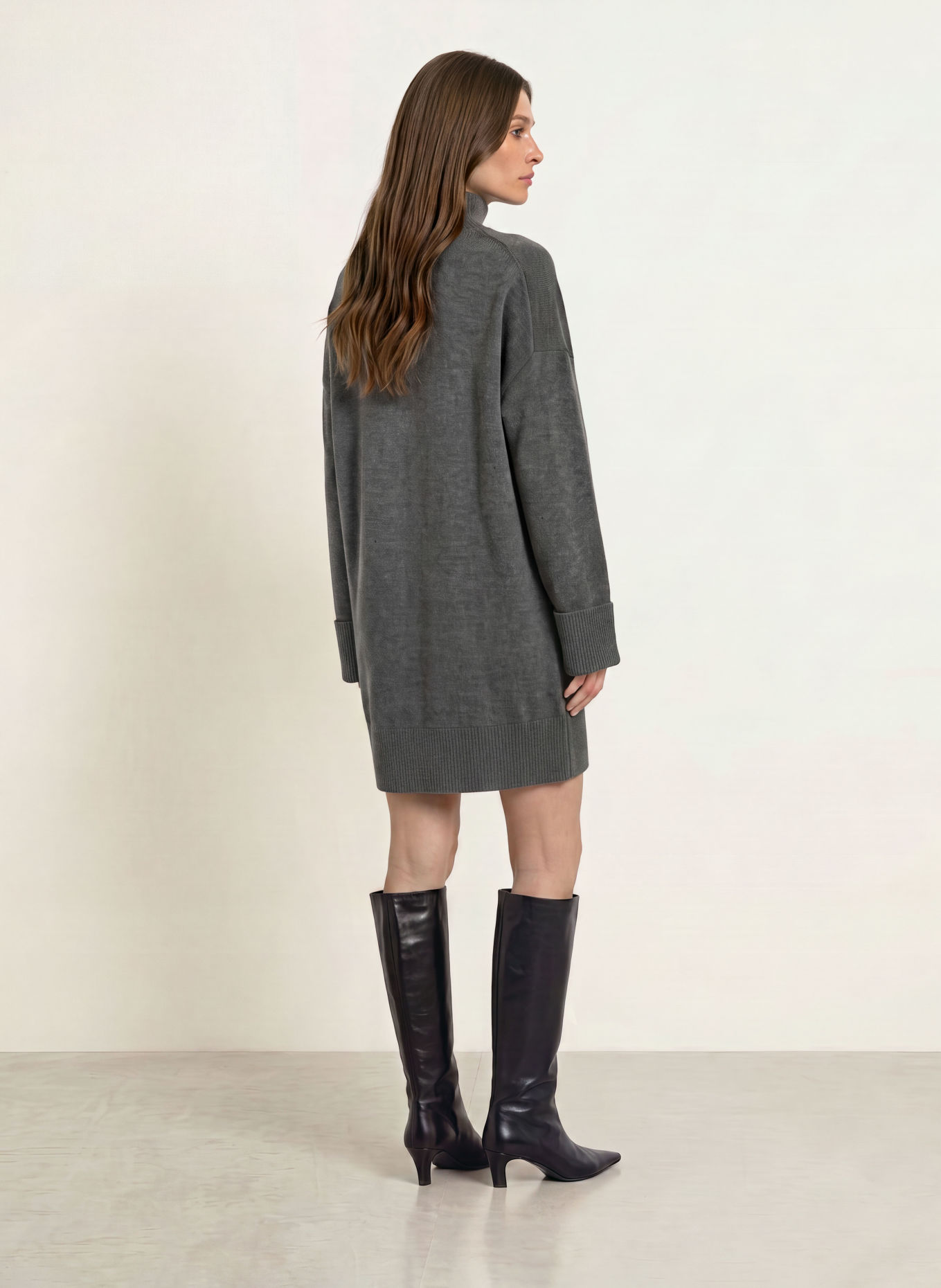 Juvia VENYA Knit Dress: DARK GRAY