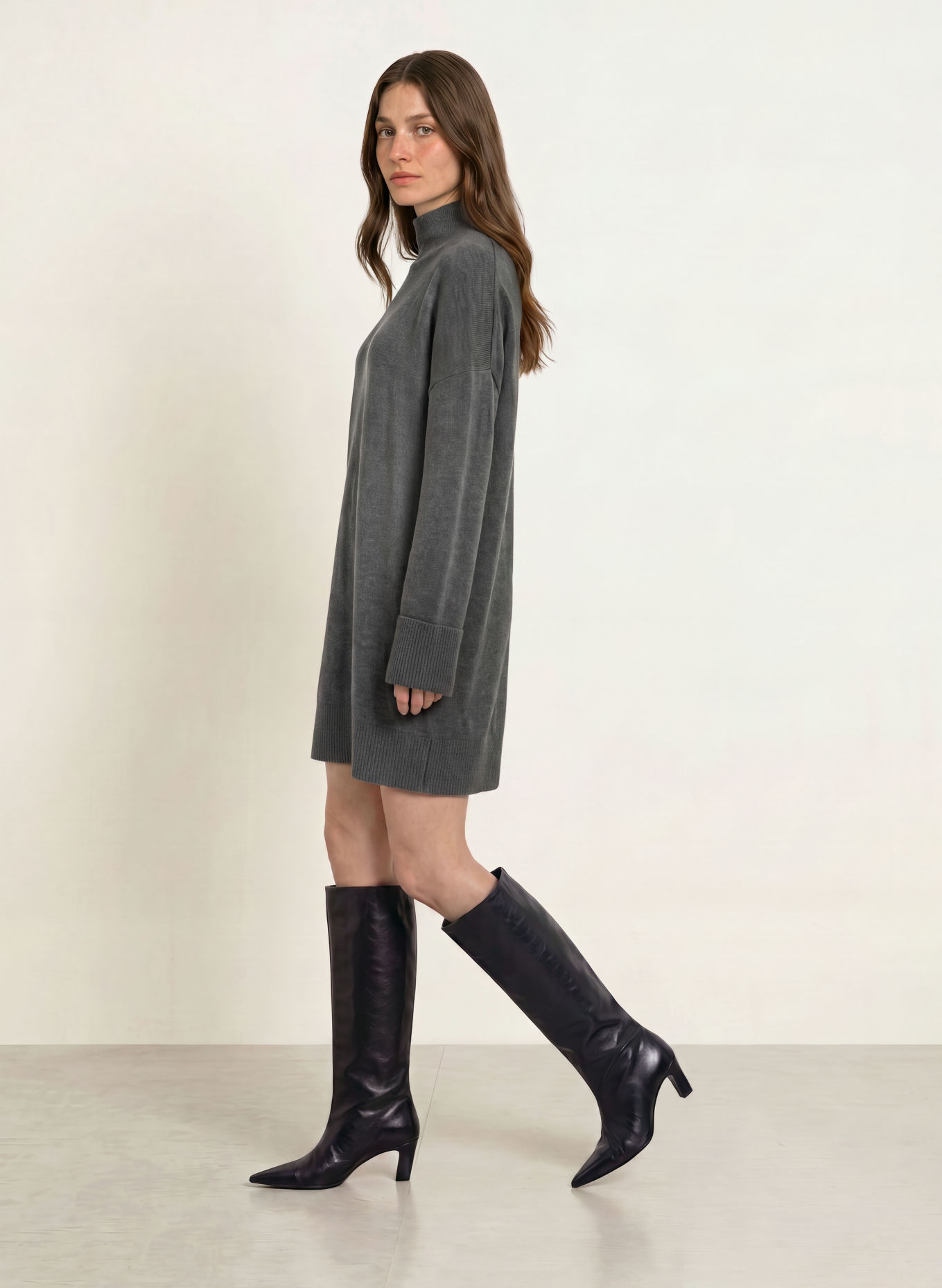 Juvia VENYA Knit Dress: DARK GRAY