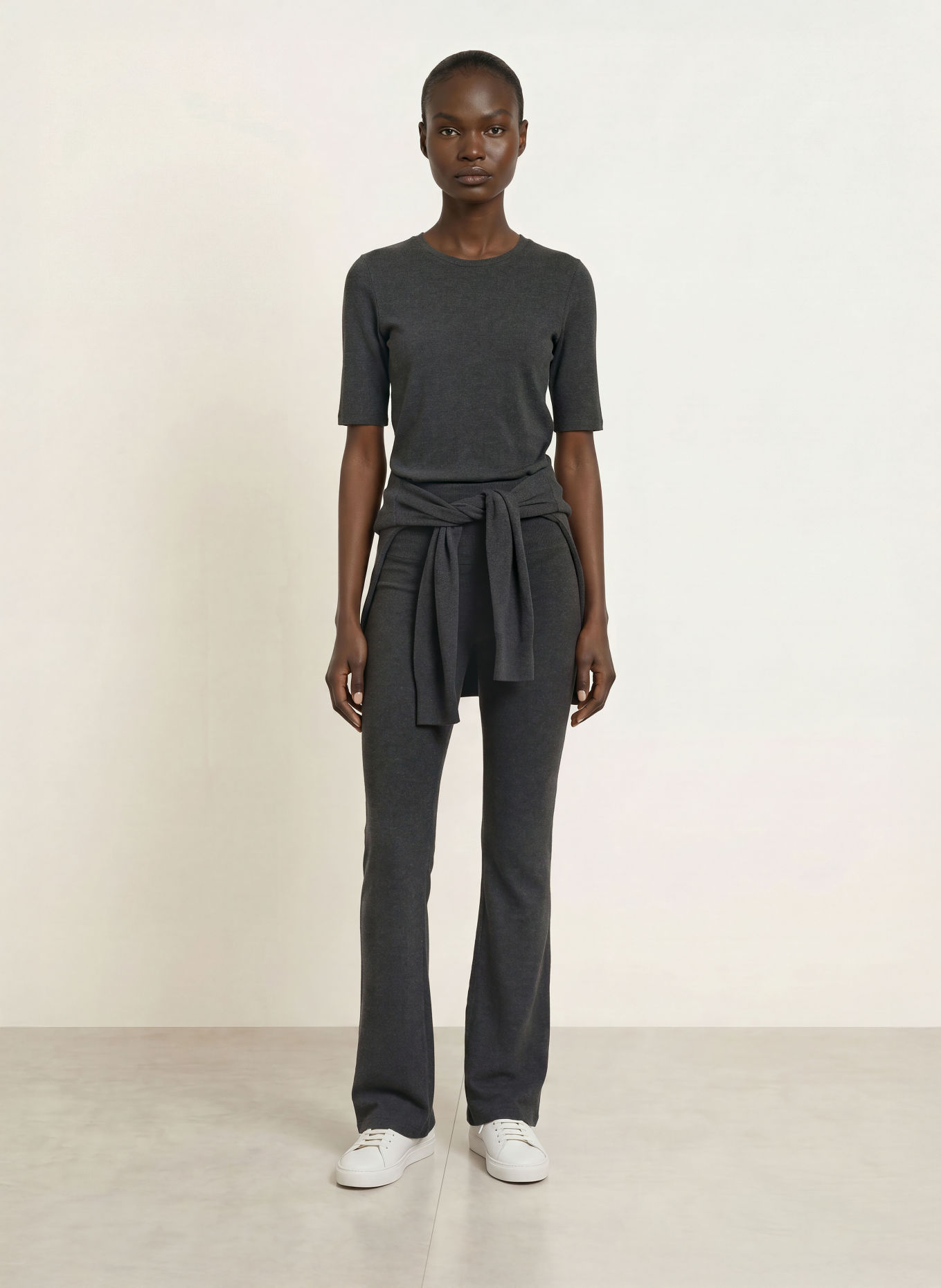Juvia RABEA T-shirt: DARK GRAY