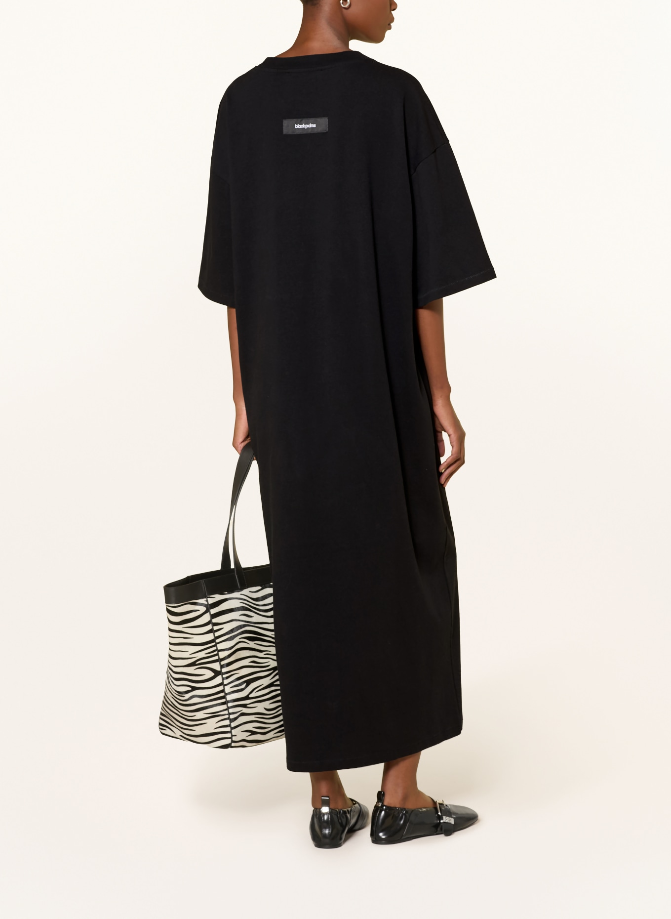 black palms Jerseyové šaty BP HEAVY 023: ČERNÁ