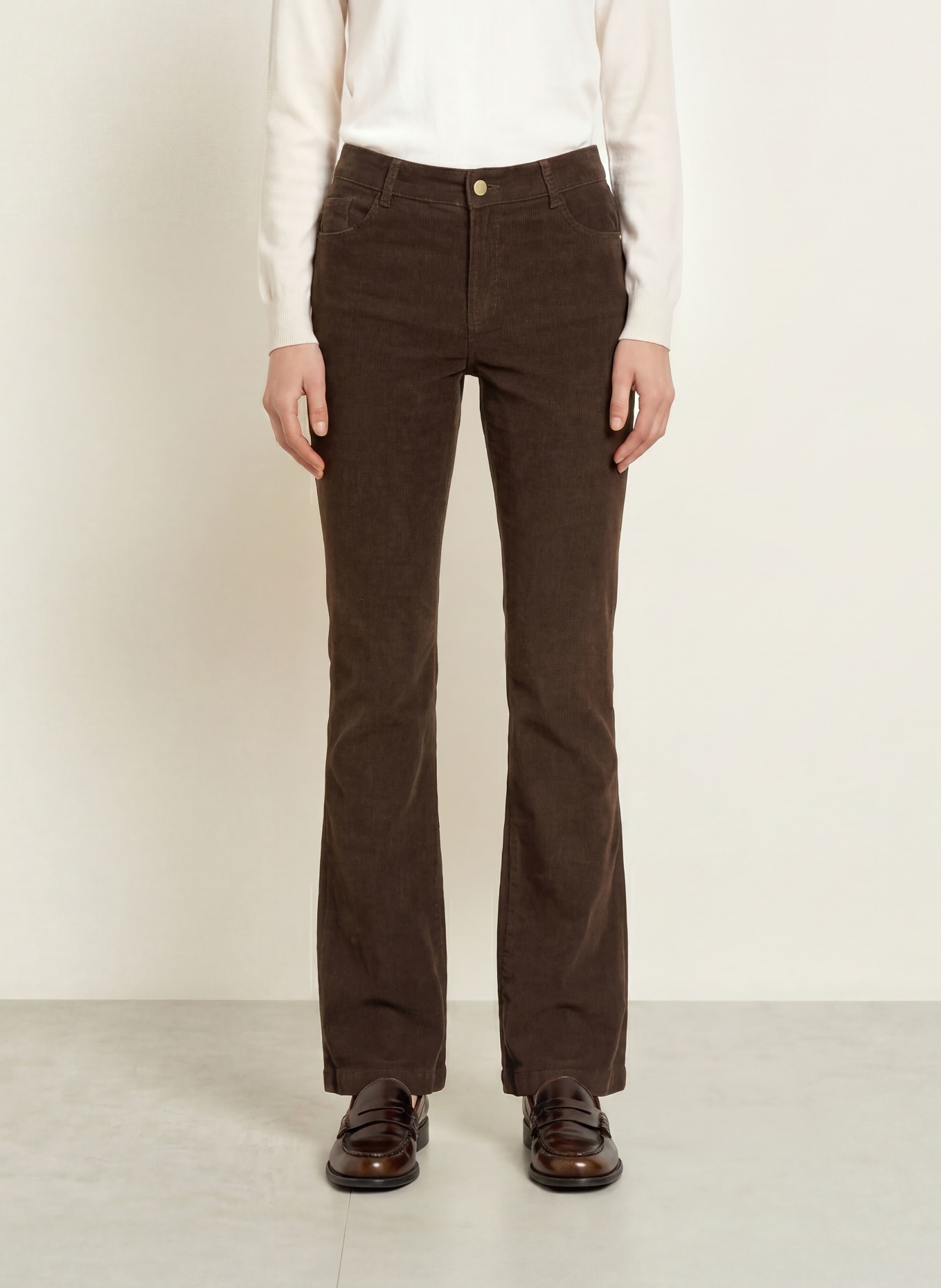 BRAX Pantaloni bootcut SHAKIRA din velur: MARO ÎNCHIS