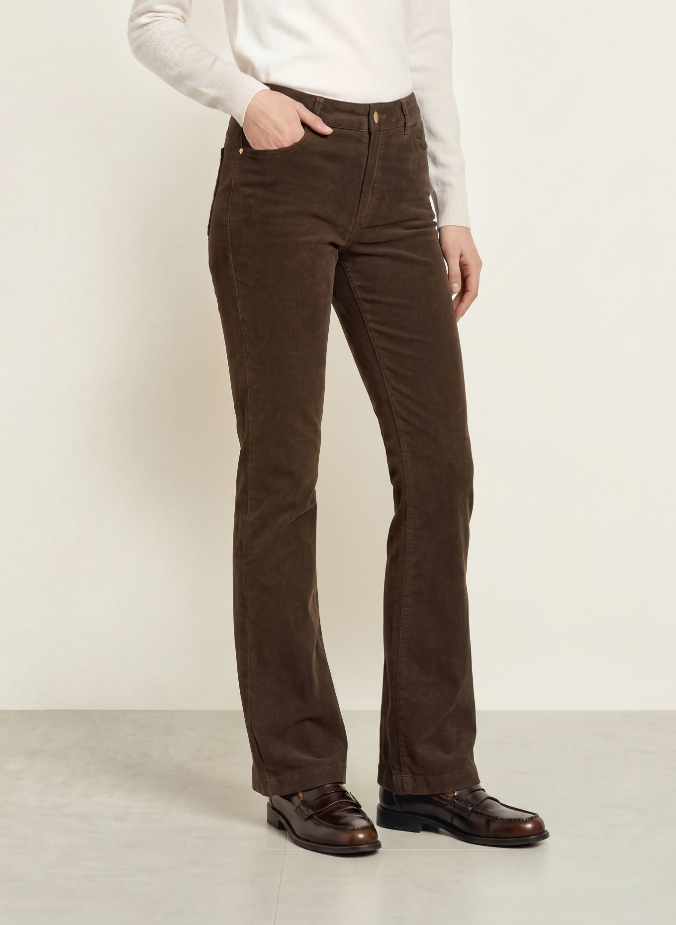 BRAX Pantaloni bootcut SHAKIRA din velur: MARO ÎNCHIS