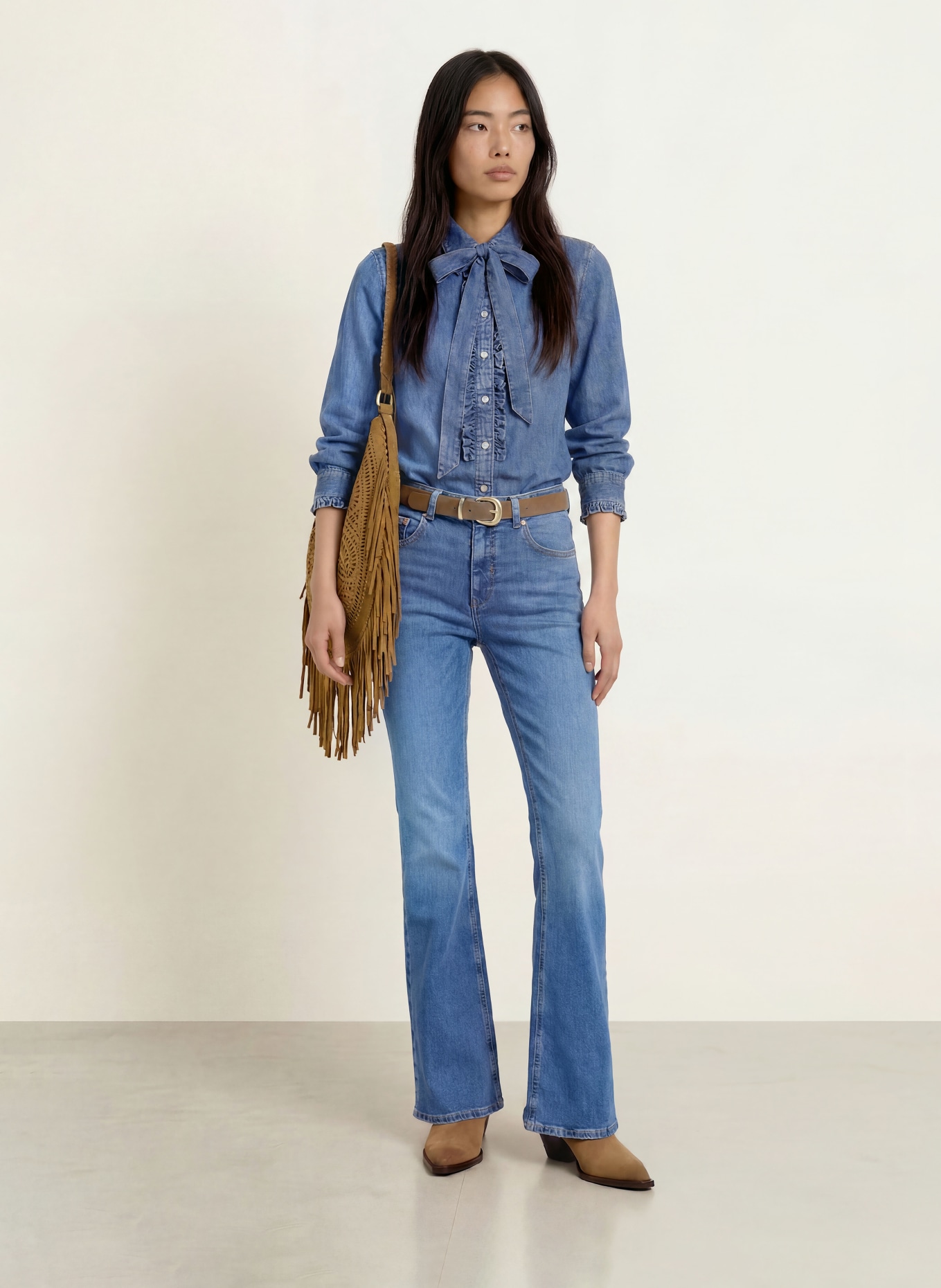 BRAX Jeansbluse VICTORIA mit abnehmbarer Schluppe: BLAU