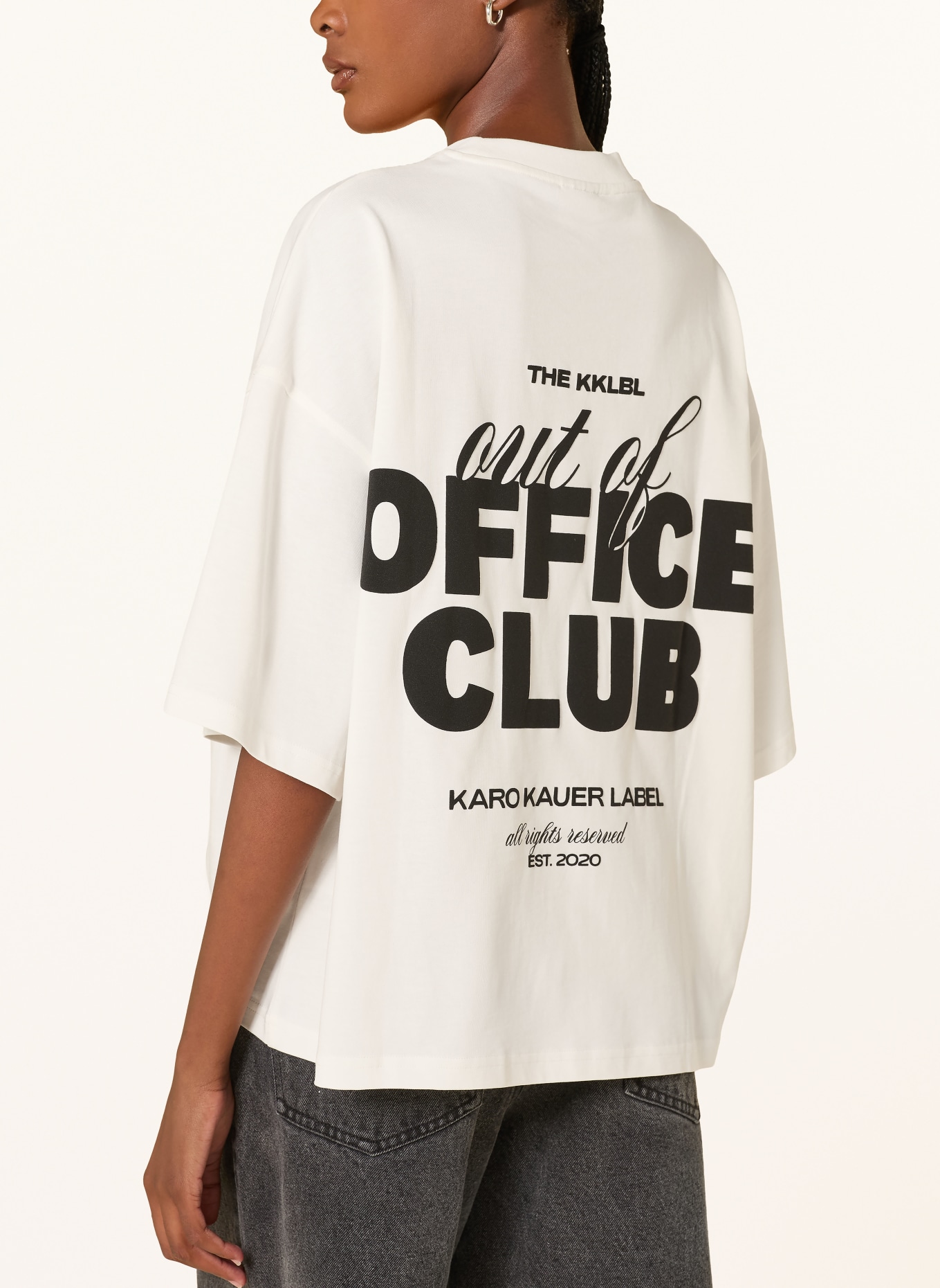 KARO KAUER Tričko OFFICE CLUB: BÍLÁ
