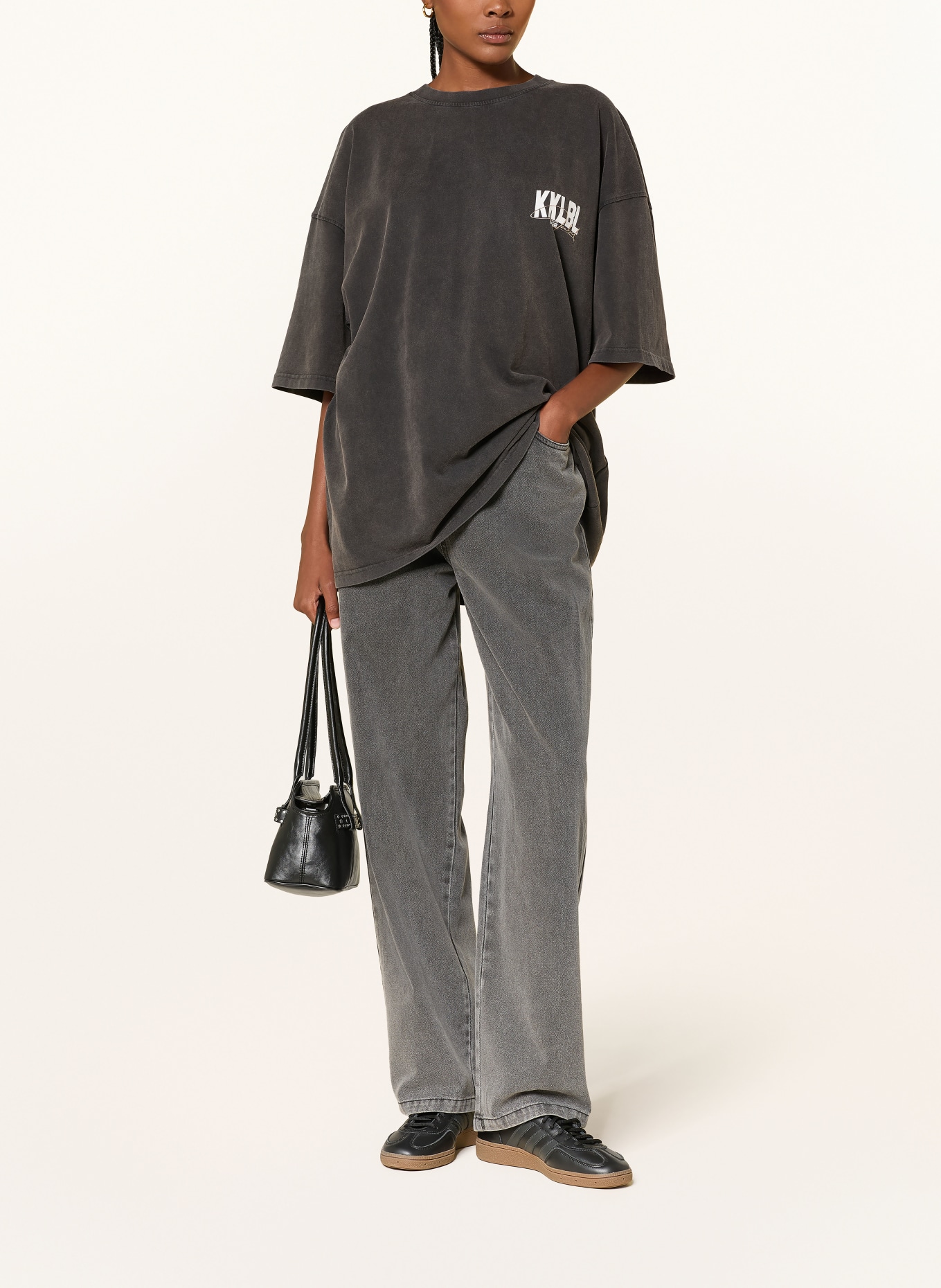 KARO KAUER Tricou oversized: NEGRU