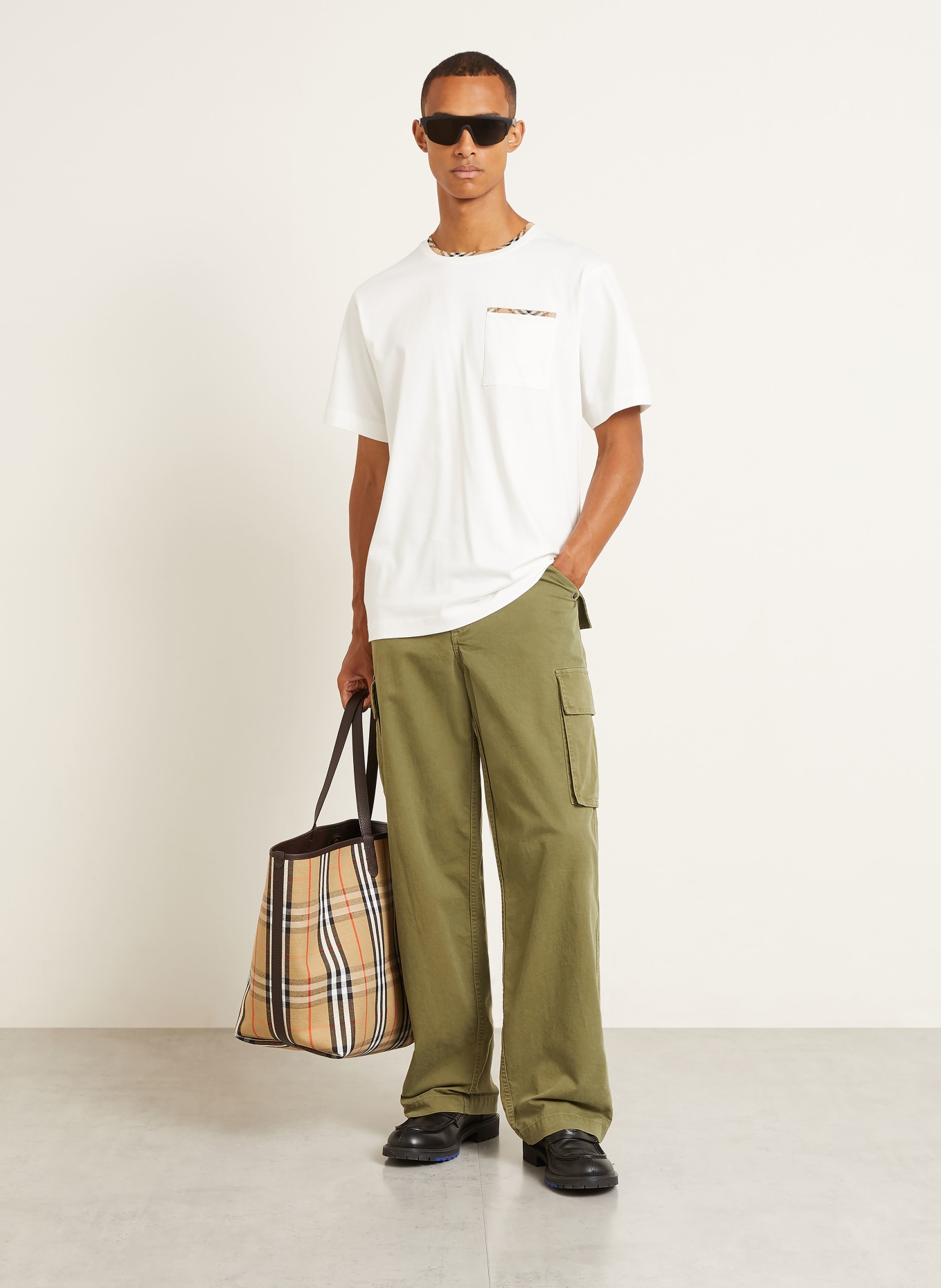 BURBERRY RYAN T-shirt: WHITE / CAMEL