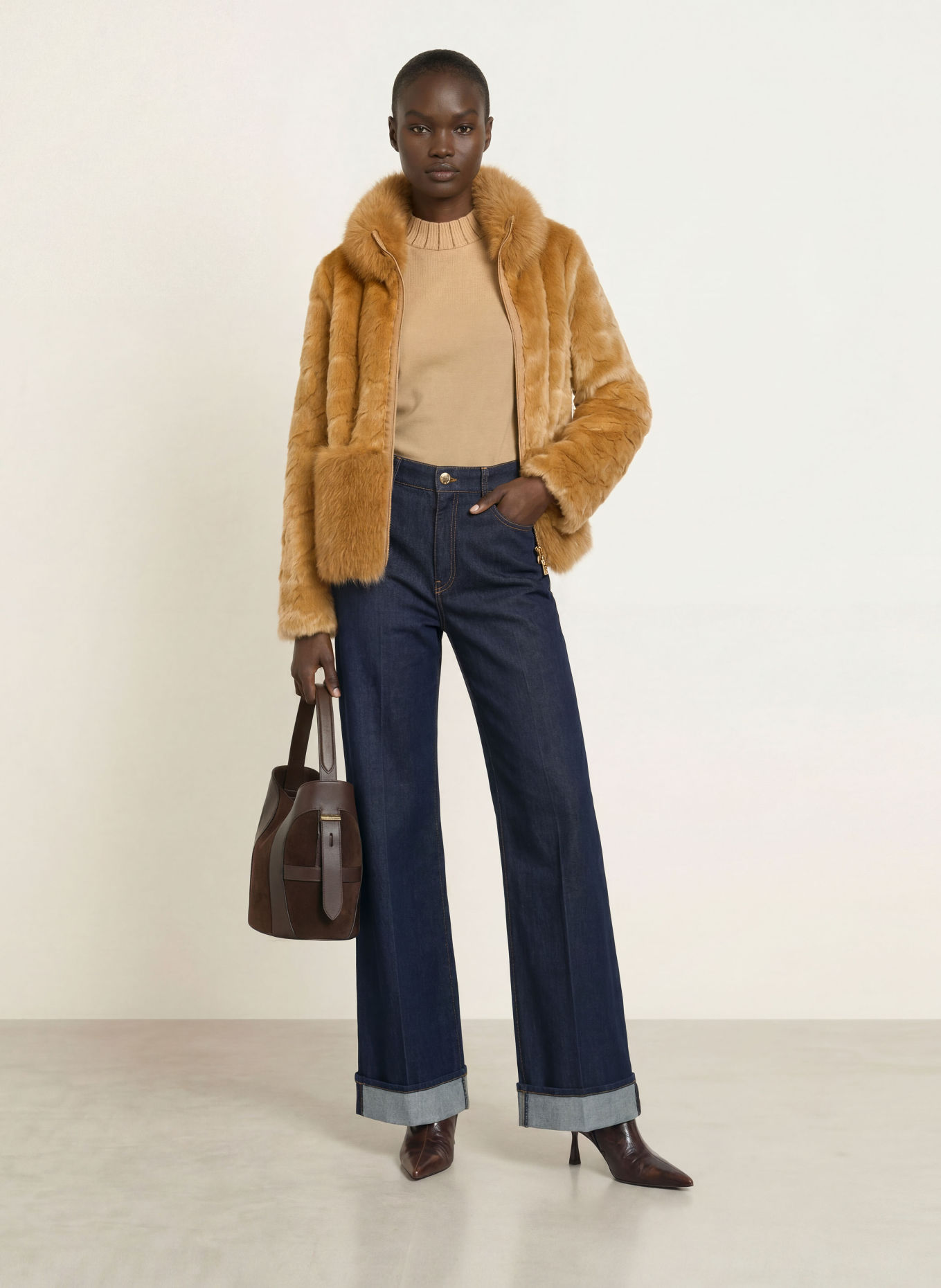 MARC CAIN Veste en fausse fourrure: 620 tannin