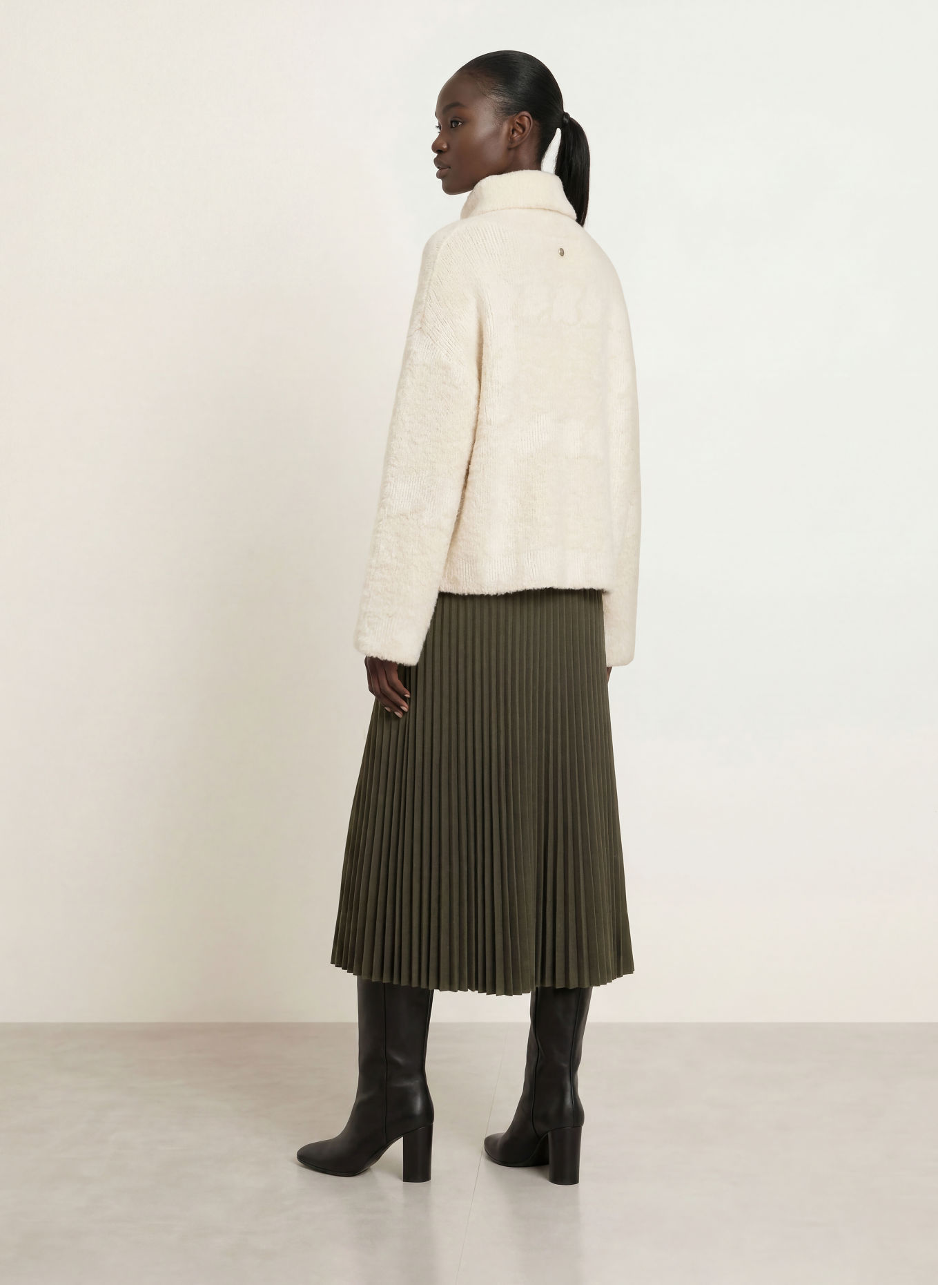 MARC CAIN Pleated flannel skirt: 599 forest night new