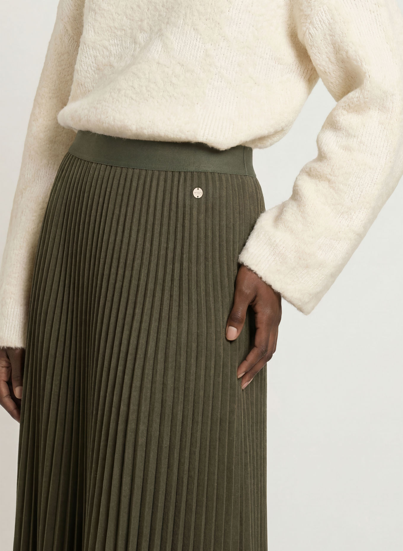MARC CAIN Pleated flannel skirt: 599 forest night new
