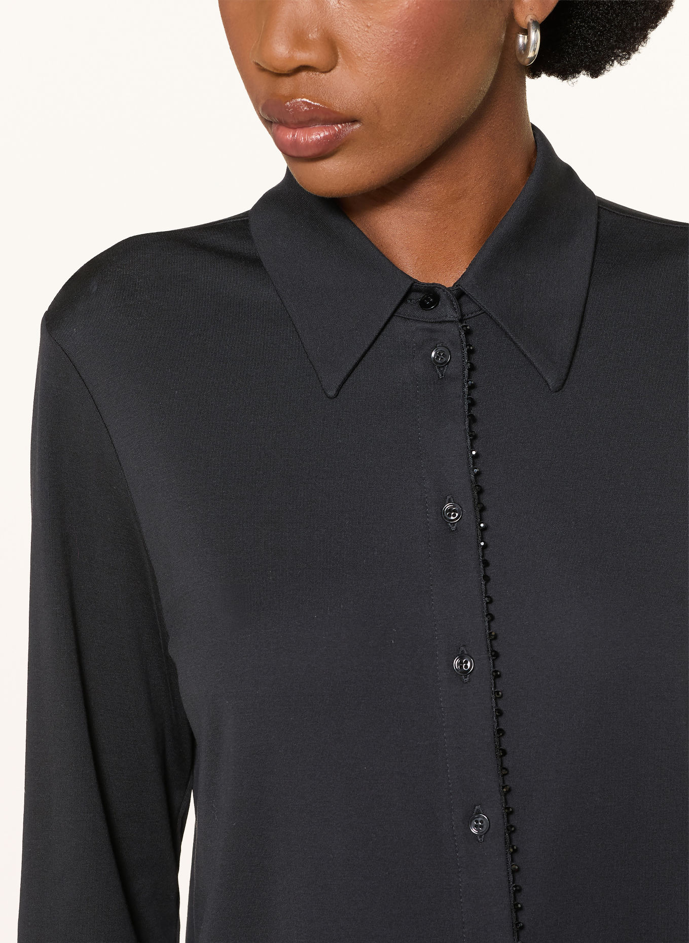 MARC CAIN Hemdbluse mit Schmucksteinen: 900 black new