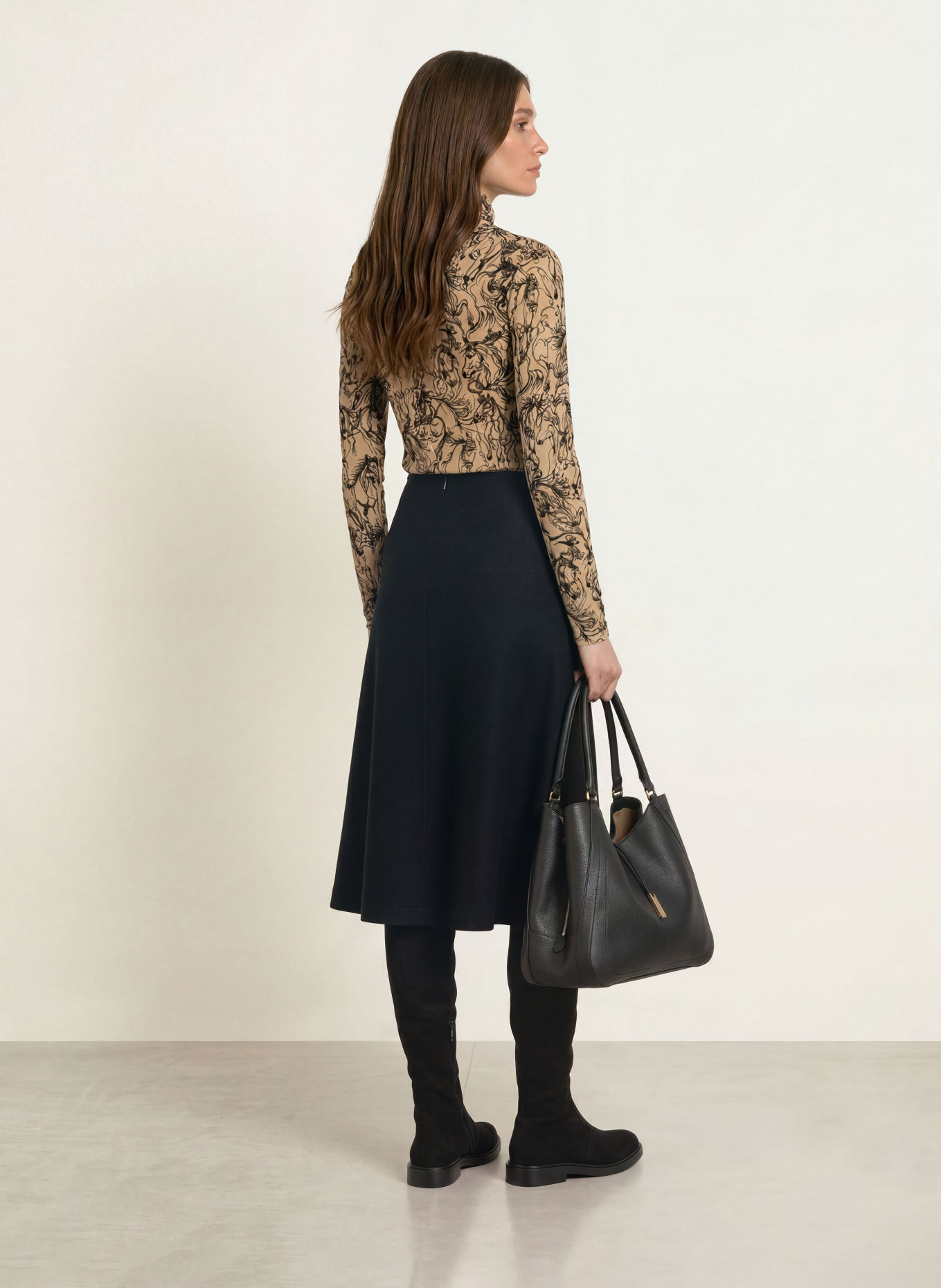 MARC CAIN Longsleeve met lange mouwen van mesh: 620 tannin