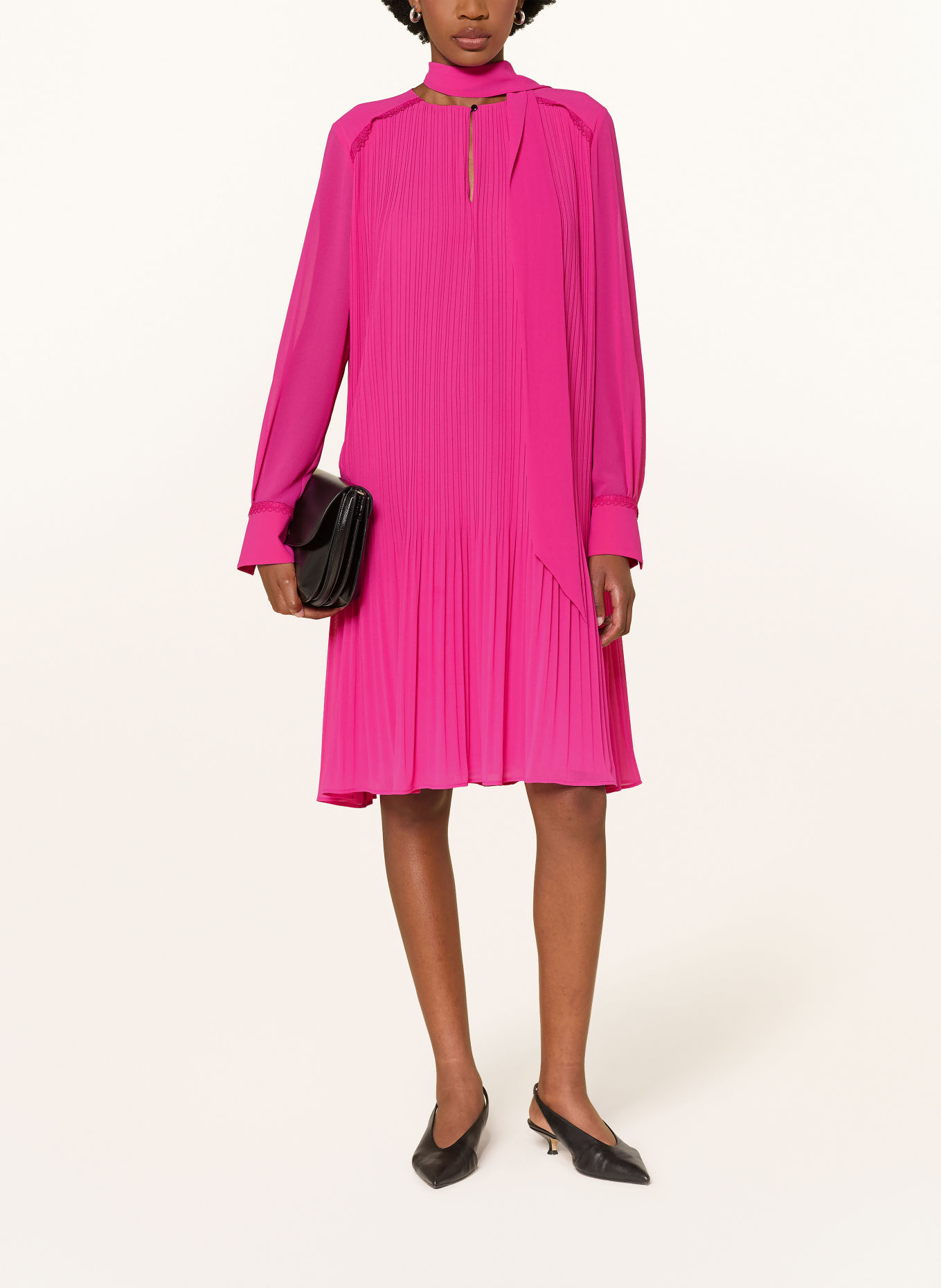 MARC CAIN Schluppenkleid mit Plissees und Spitze: 264 very berry