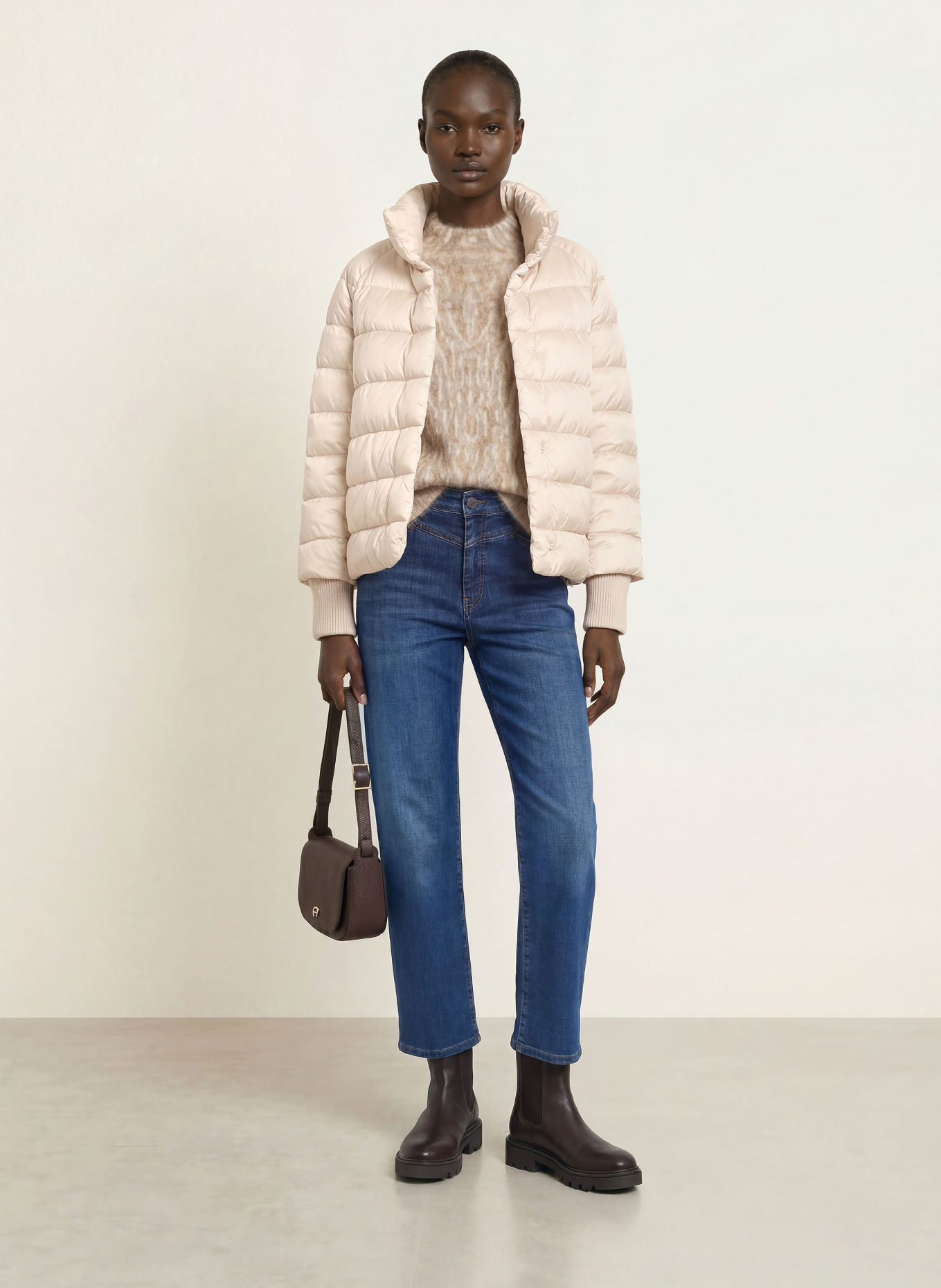 MARC CAIN Quilted jacket: 133 oat milk