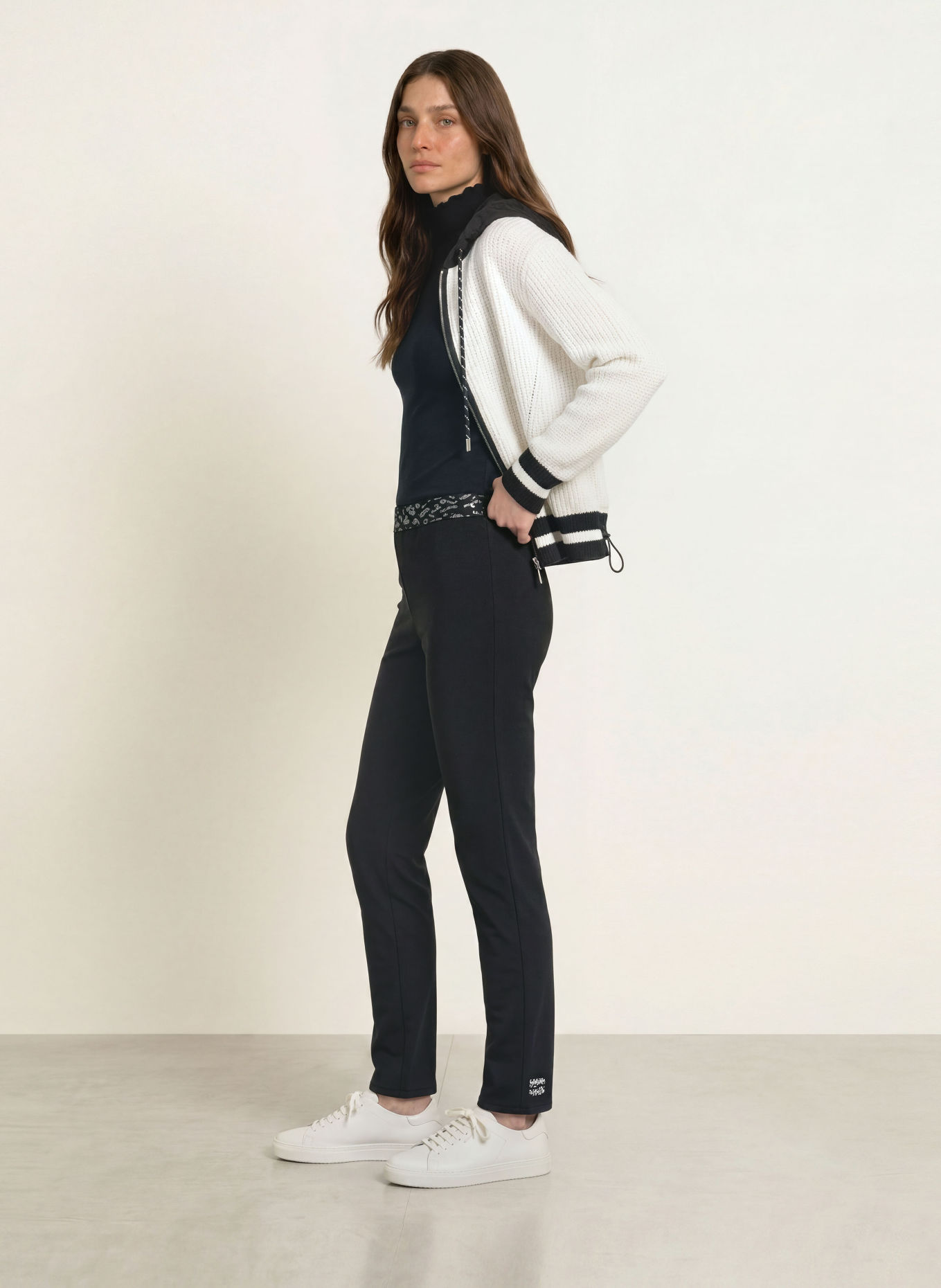 MARC CAIN Bukser SIENA: 900 black new
