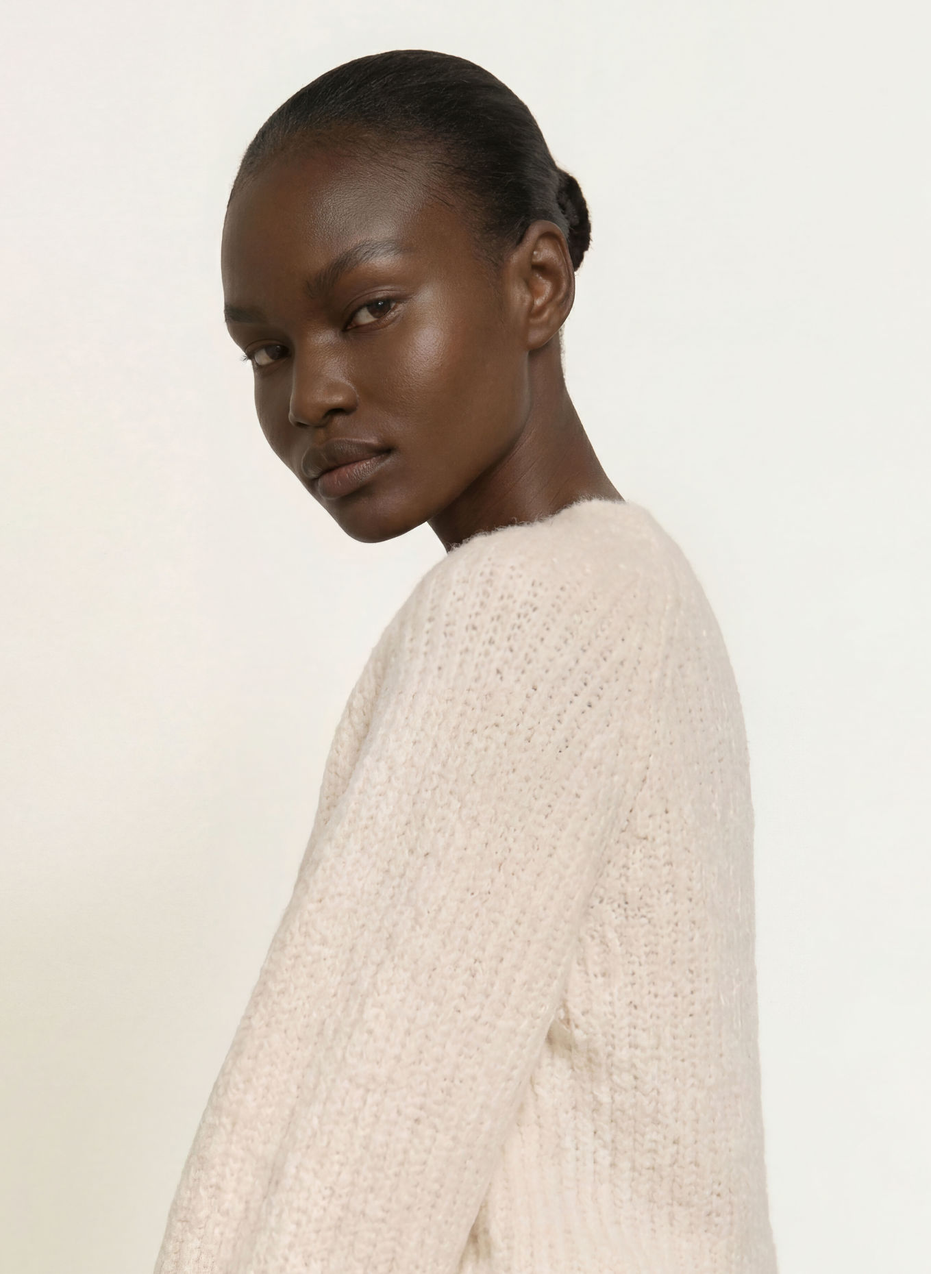MARC CAIN Strickjacke mit Alpaka: 110 off