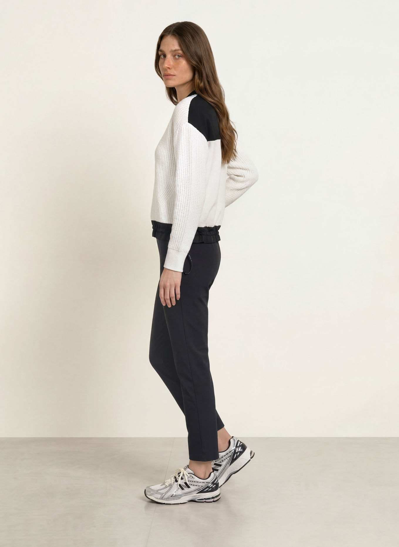 MARC CAIN Pullover im Materialmix: 190 white and black