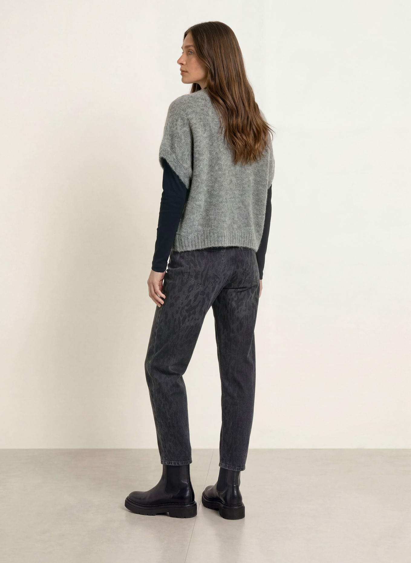 MARC CAIN Strickjacke mit Alpaka: 820 GREY