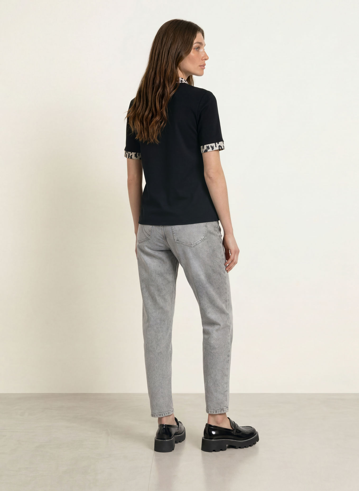 MARC CAIN T-shirt: 900 black new