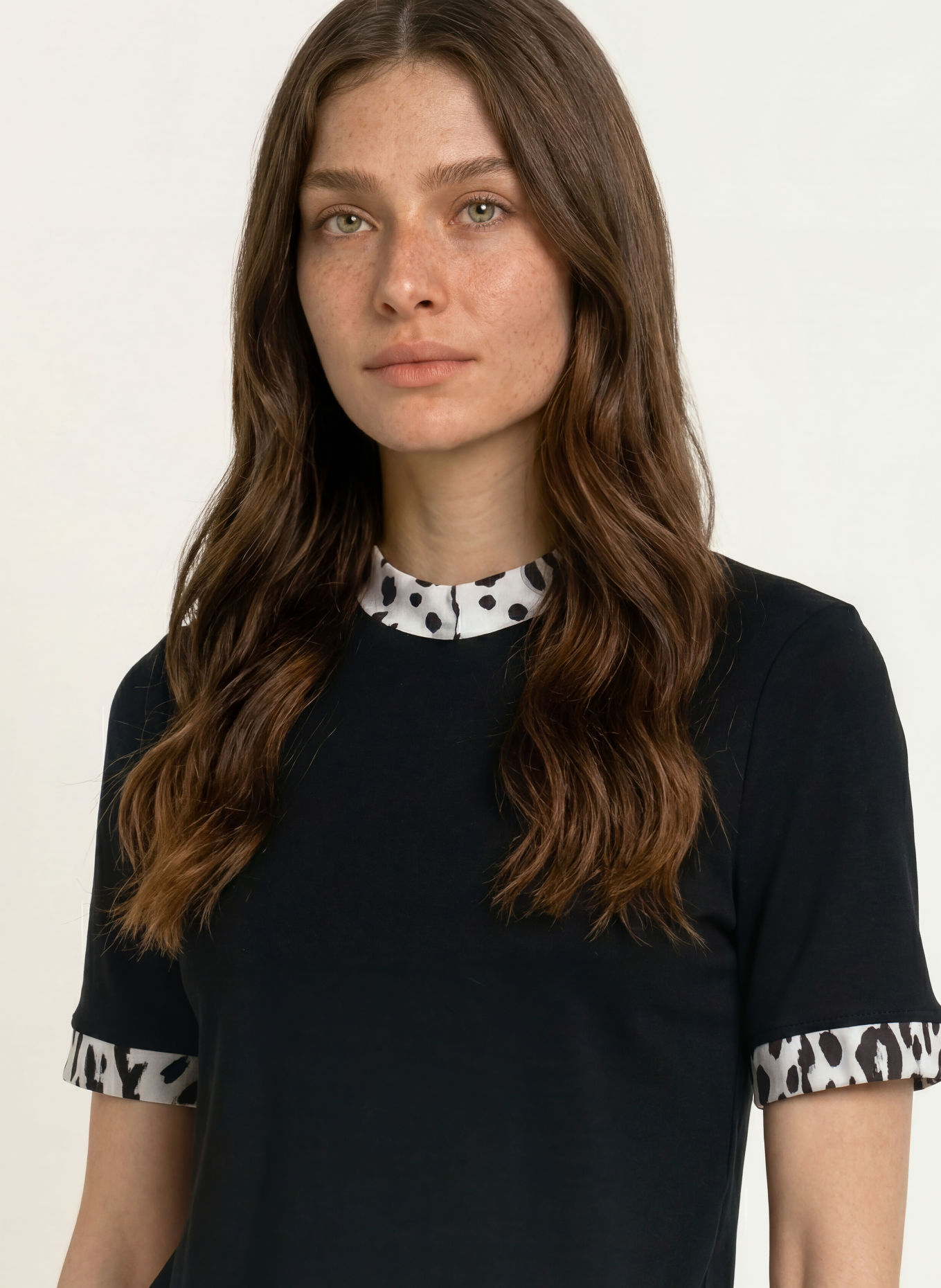 MARC CAIN T-shirt: 900 black new