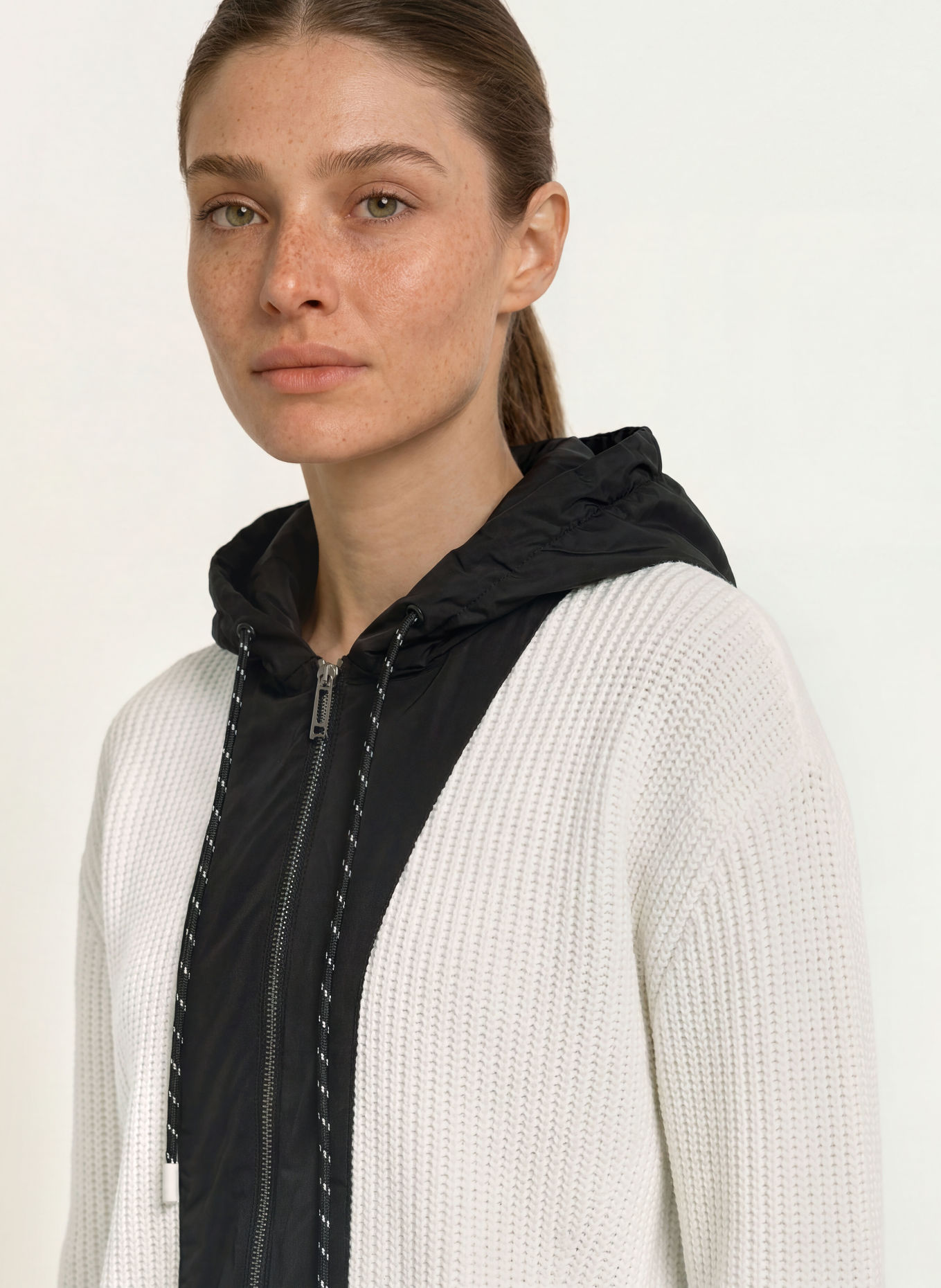 MARC CAIN Vest van verschillende materialen: 190 white and black