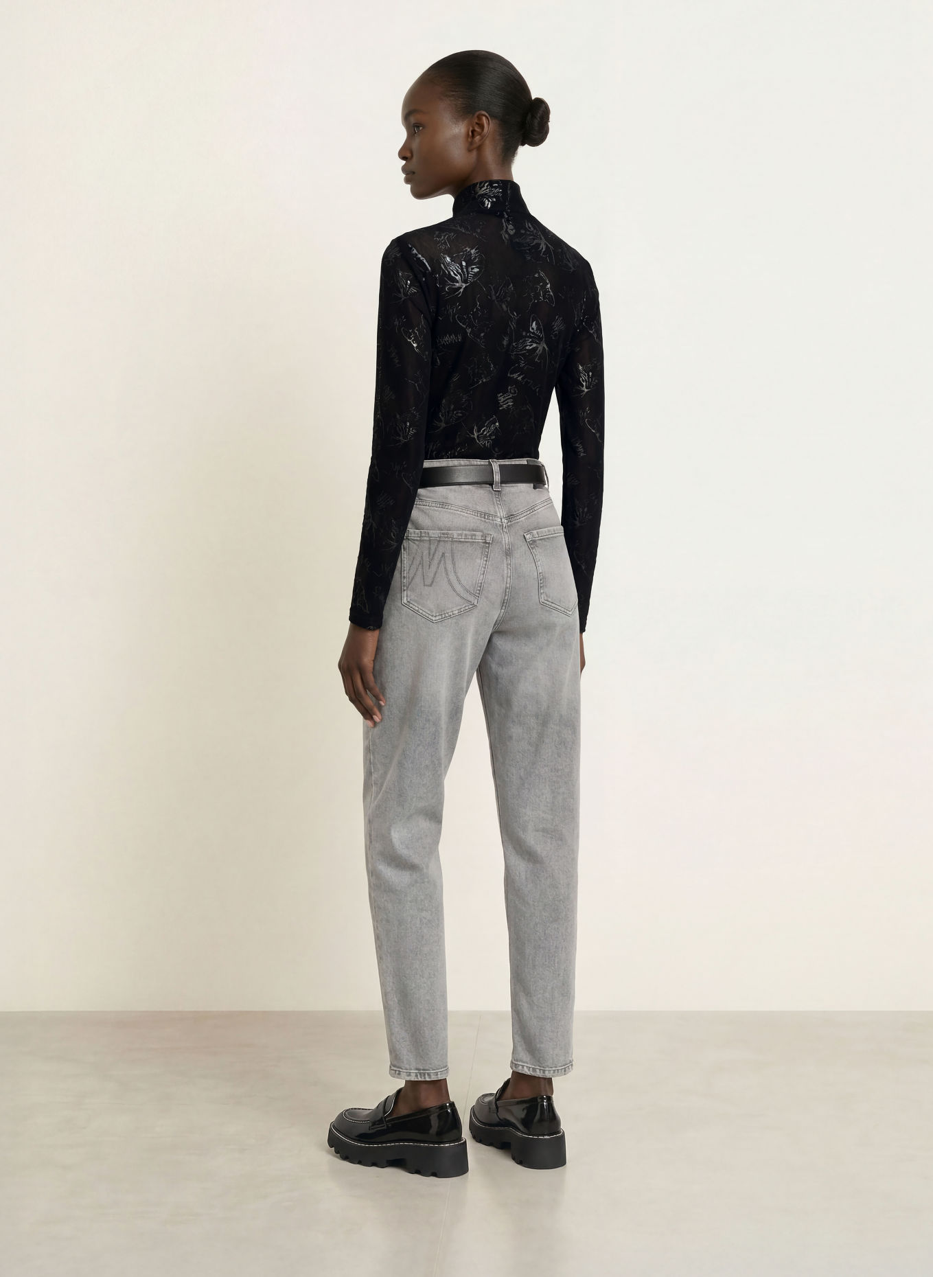 MARC CAIN Haut à manches longues en velours: 900 black new