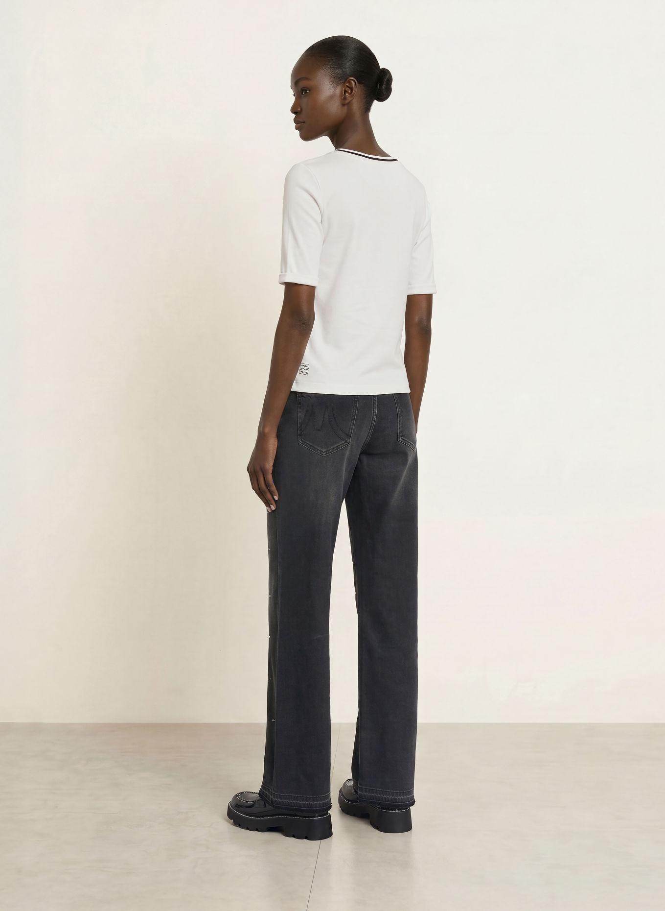 MARC CAIN T-shirt orné de strass: 110 off