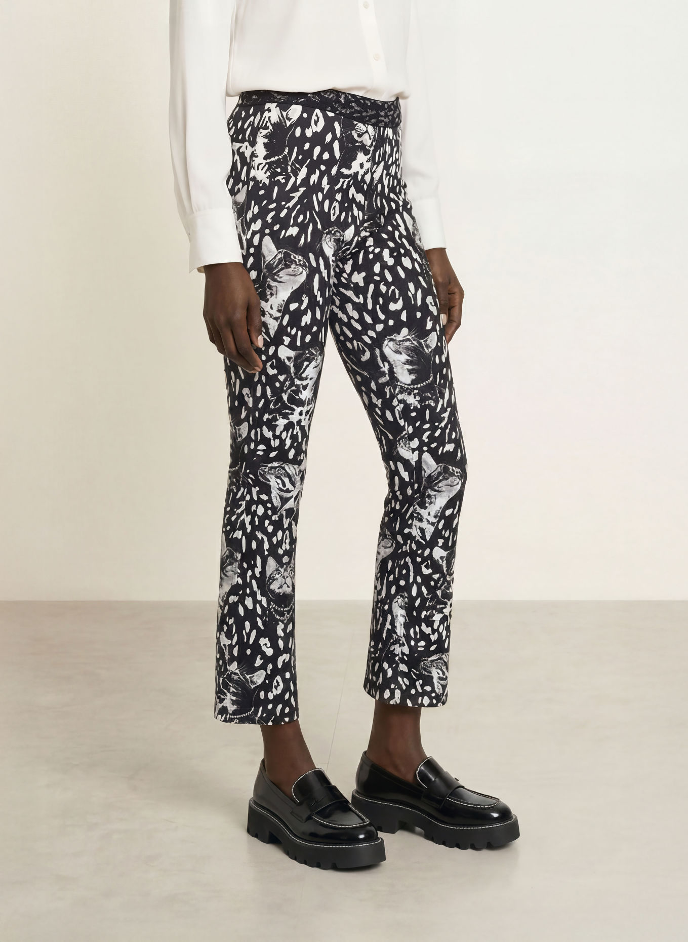 MARC CAIN Bootcut broek FREDERICA: 900 black new