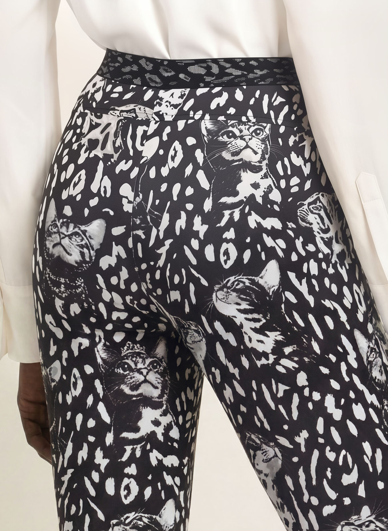 MARC CAIN Bootcut broek FREDERICA: 900 black new