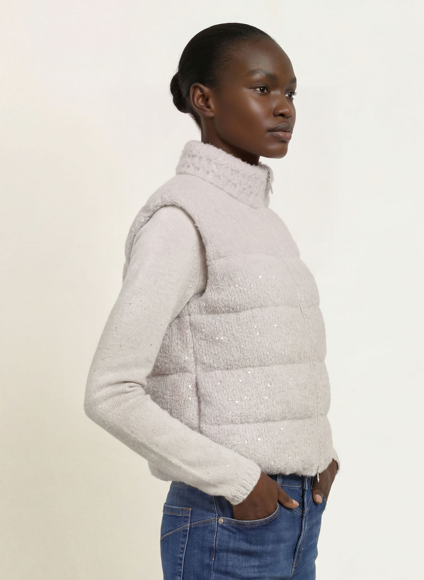 MARC CAIN Gewatteerd vest met pailletten: 802 nimbus cloud