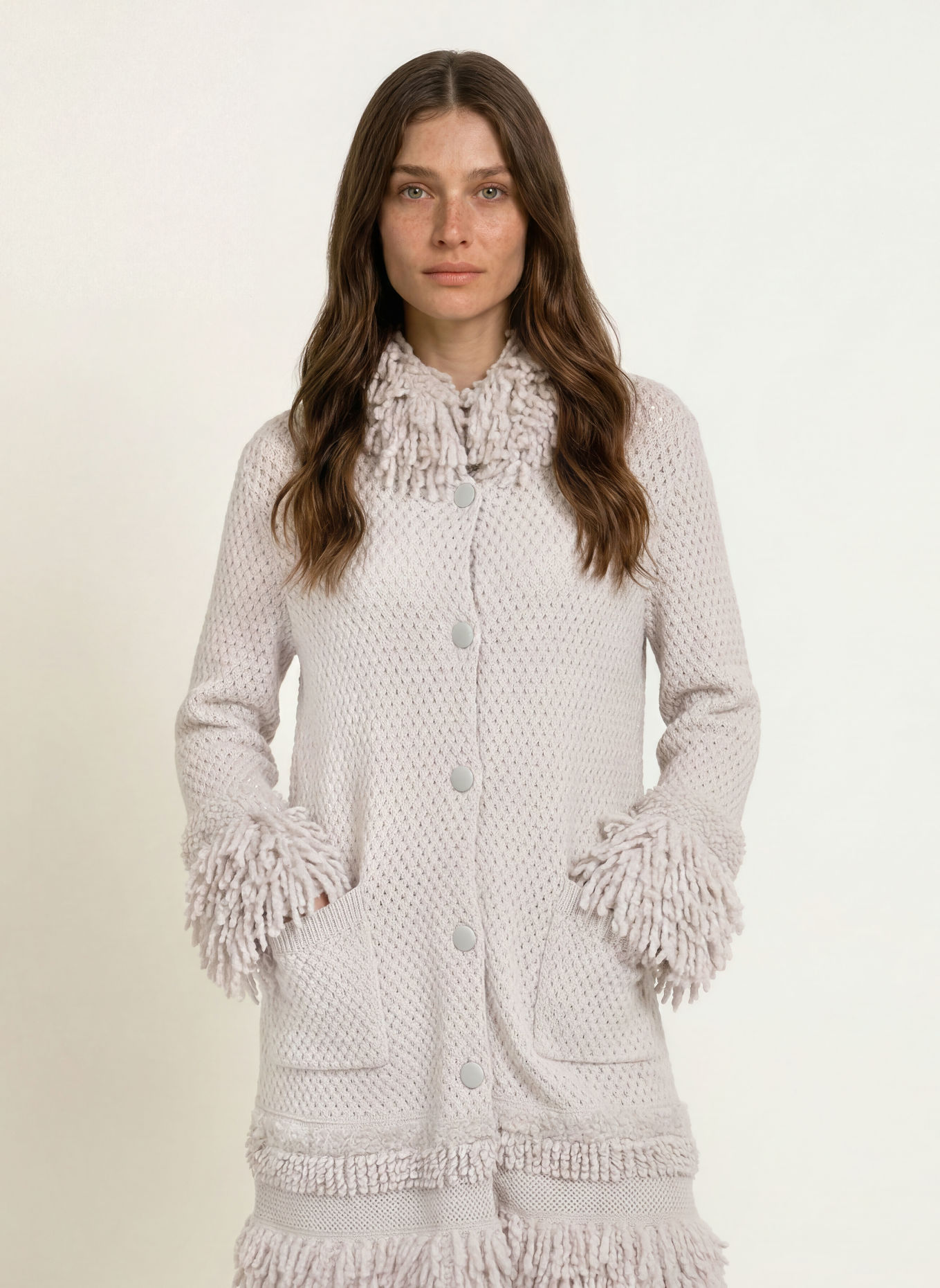 MARC CAIN Strickmantel mit Cashmere und Pailletten: 802 nimbus cloud