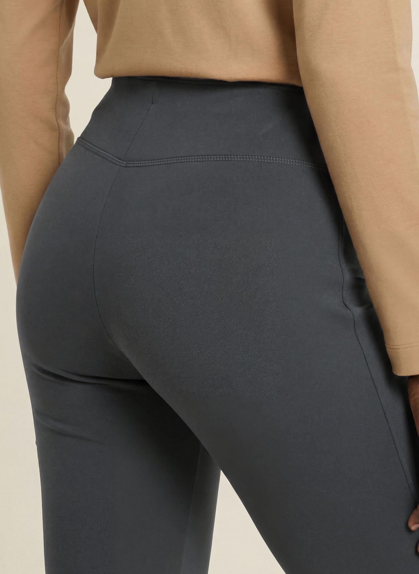 MARC CAIN Hose FRENDA: 900 black new