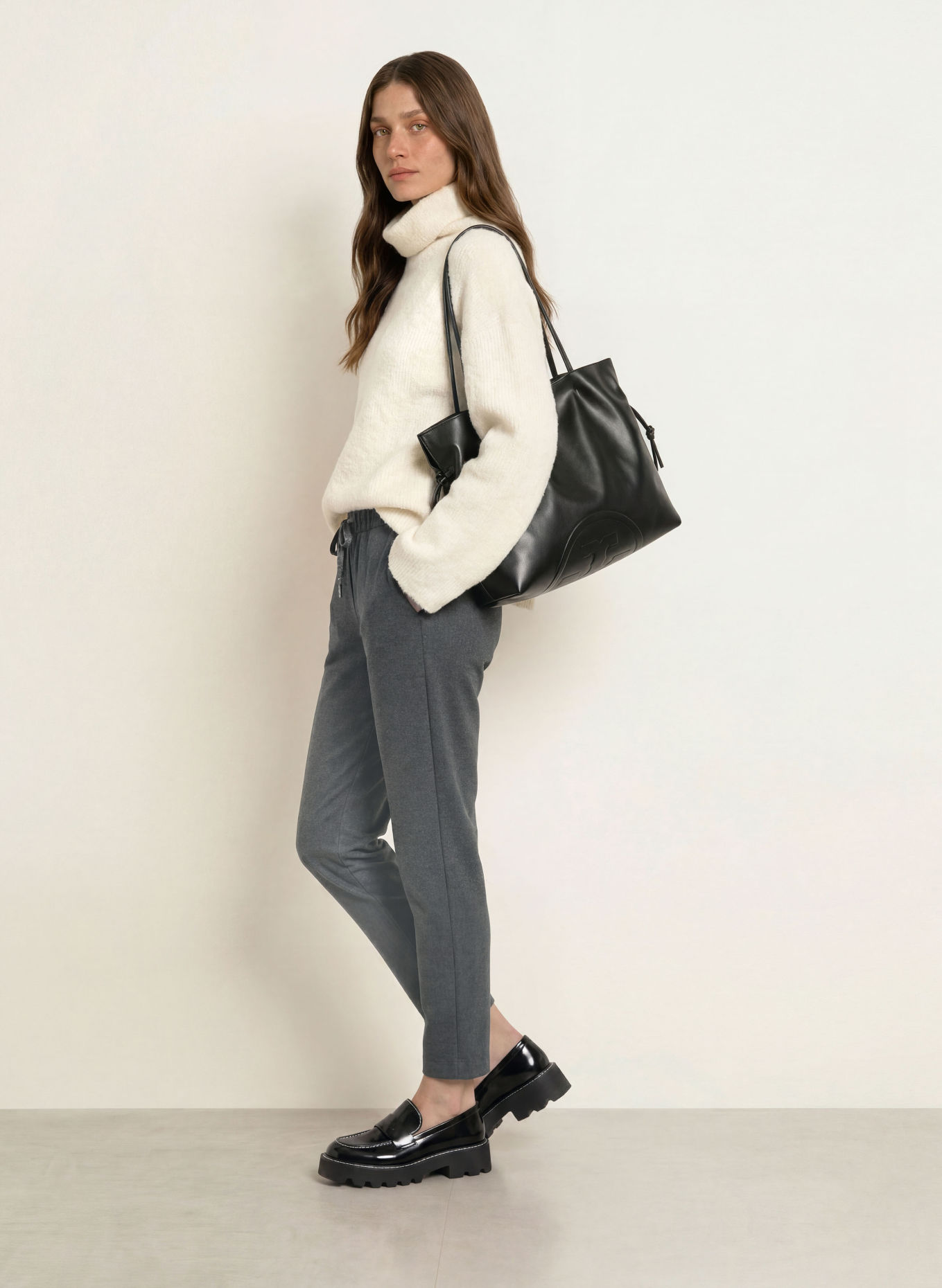 MARC CAIN RHODOS-broek in joggingstijl: 900 black new