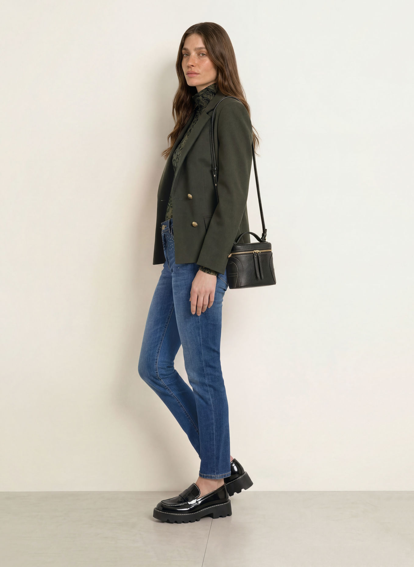 MARC CAIN Jean skinny SILEA avec strass: 357 vintage indigo