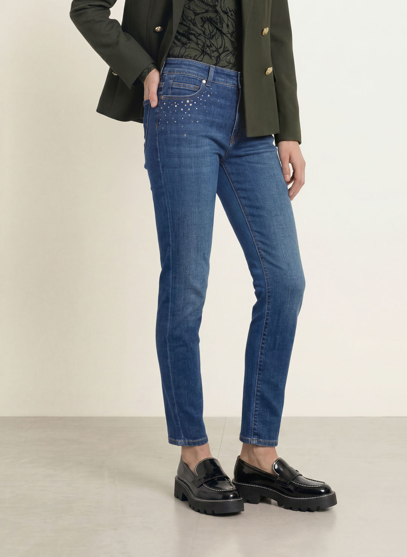MARC CAIN Jean skinny SILEA avec strass: 357 vintage indigo