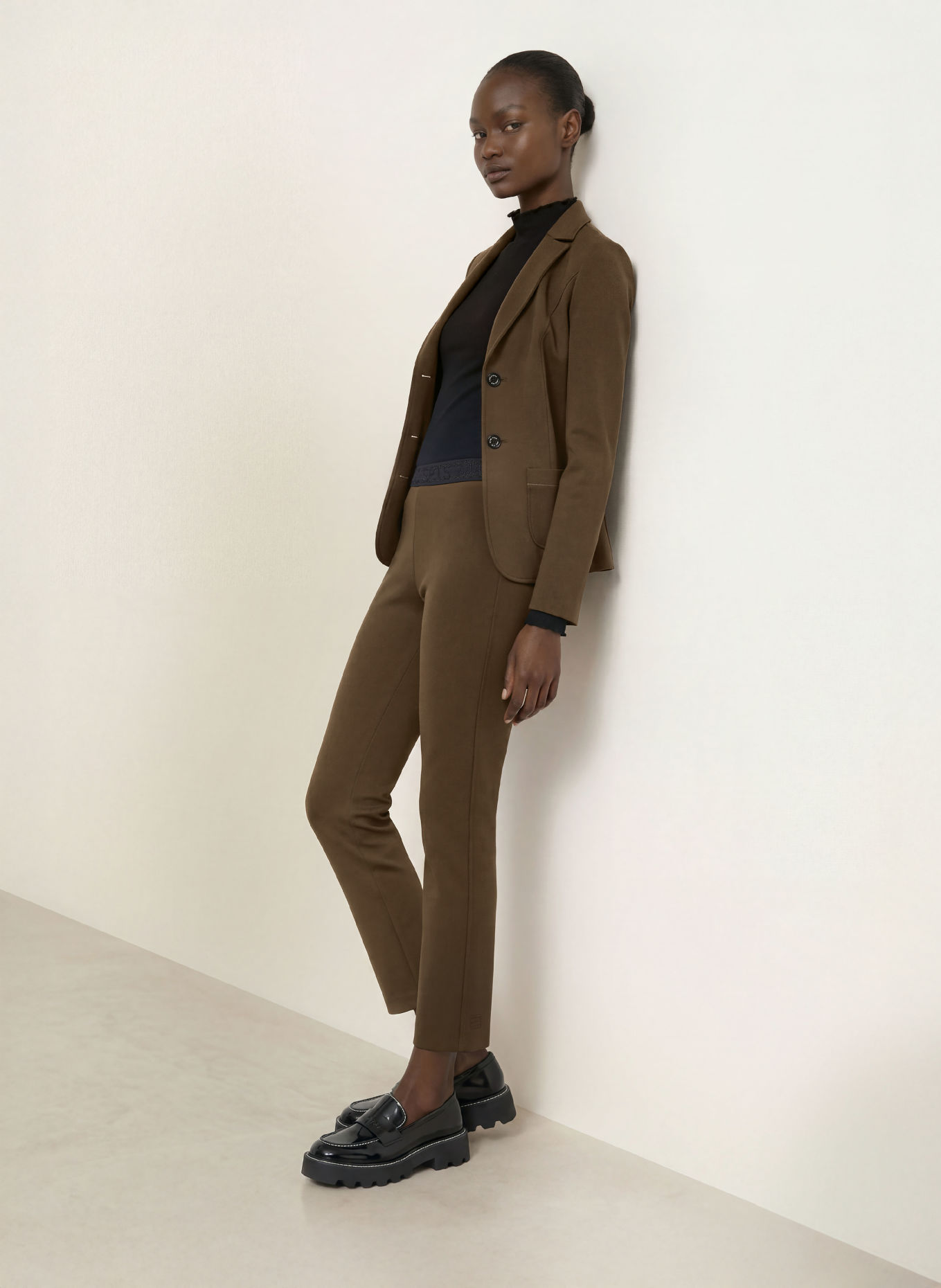 MARC CAIN Blazere: 699 dark wood