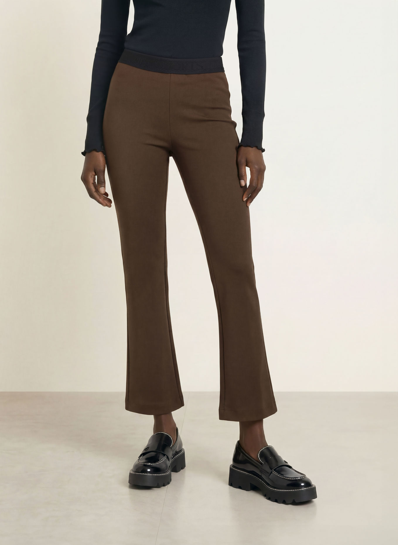 MARC CAIN Bootcut broek FREDERICA: 699 dark wood