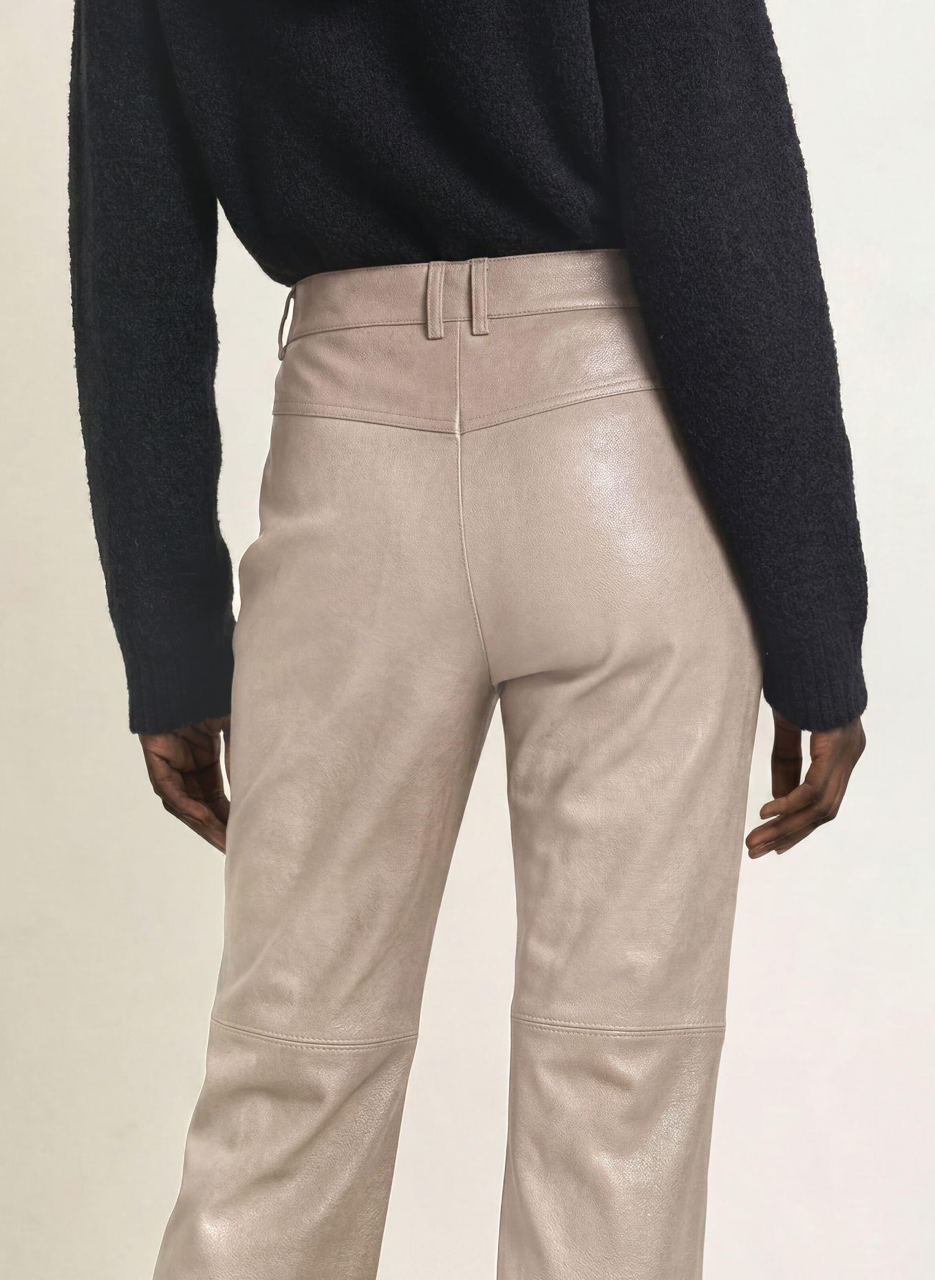 MARC CAIN WARRI Leather-Look Trousers: 662 driftwood
