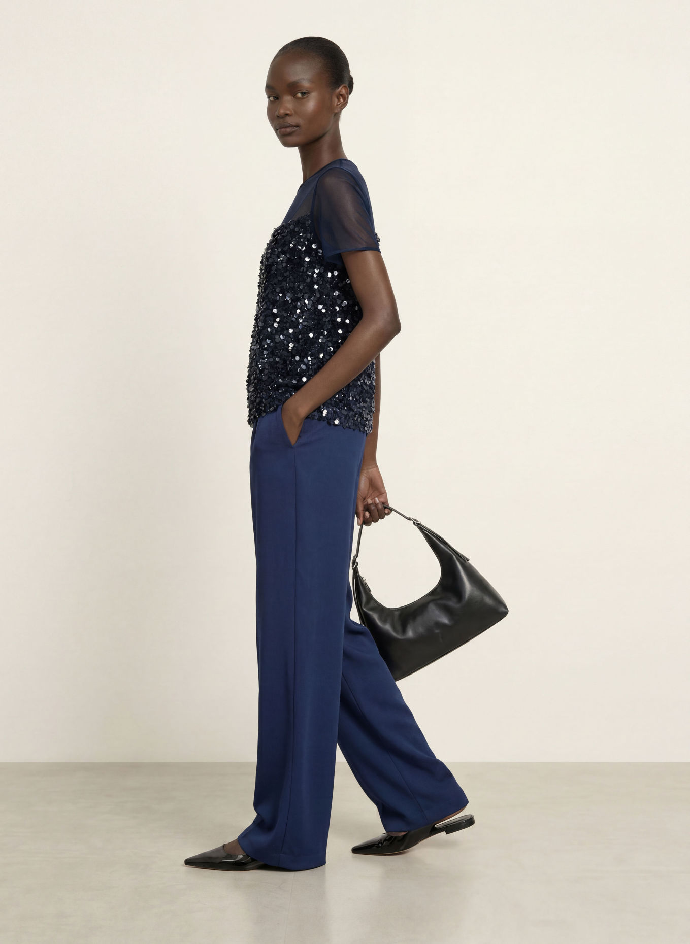 MARC CAIN Blusenshirt mit Pailletten: 393 pageant blue