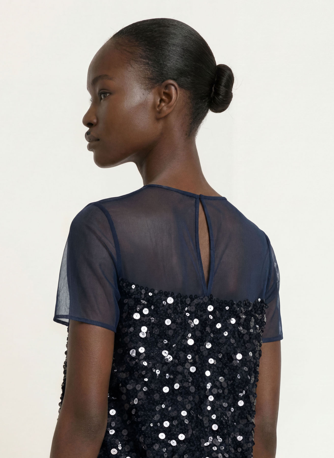 MARC CAIN Blusenshirt mit Pailletten: 393 pageant blue